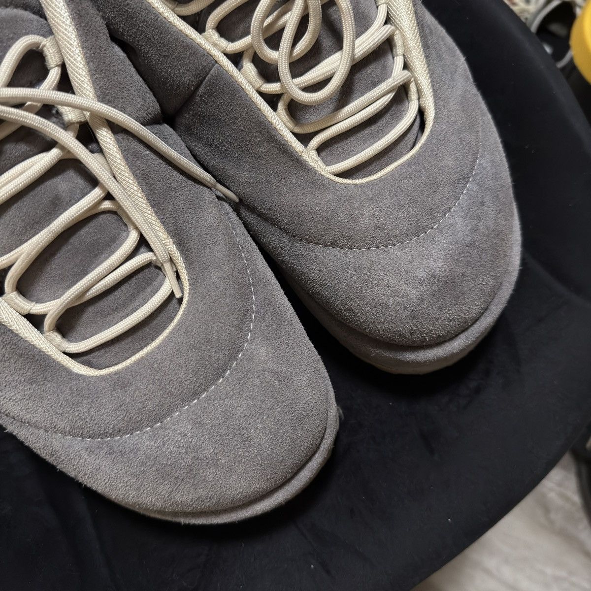 YZY (Yeezy) Pod Shoes