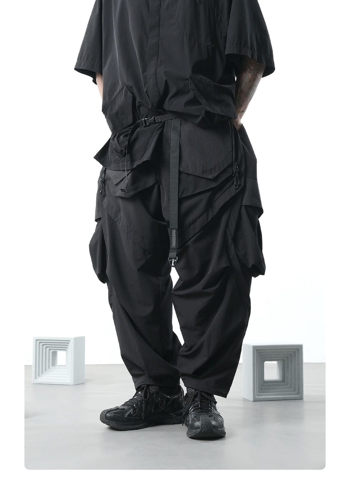 Other LIMITED EDITION OCTO GAMBOL SS22/03 HIDDEN ORB CARGO PANTS Size US 32 / EU 48 - 1 Thumbnail
