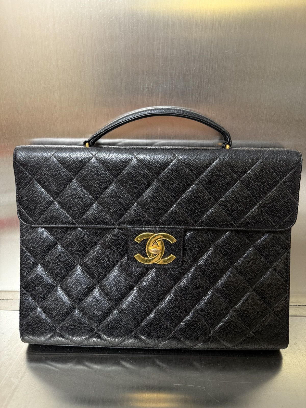 Chanel Chanel vintage officer bag Size ONE SIZE - 1 Thumbnail