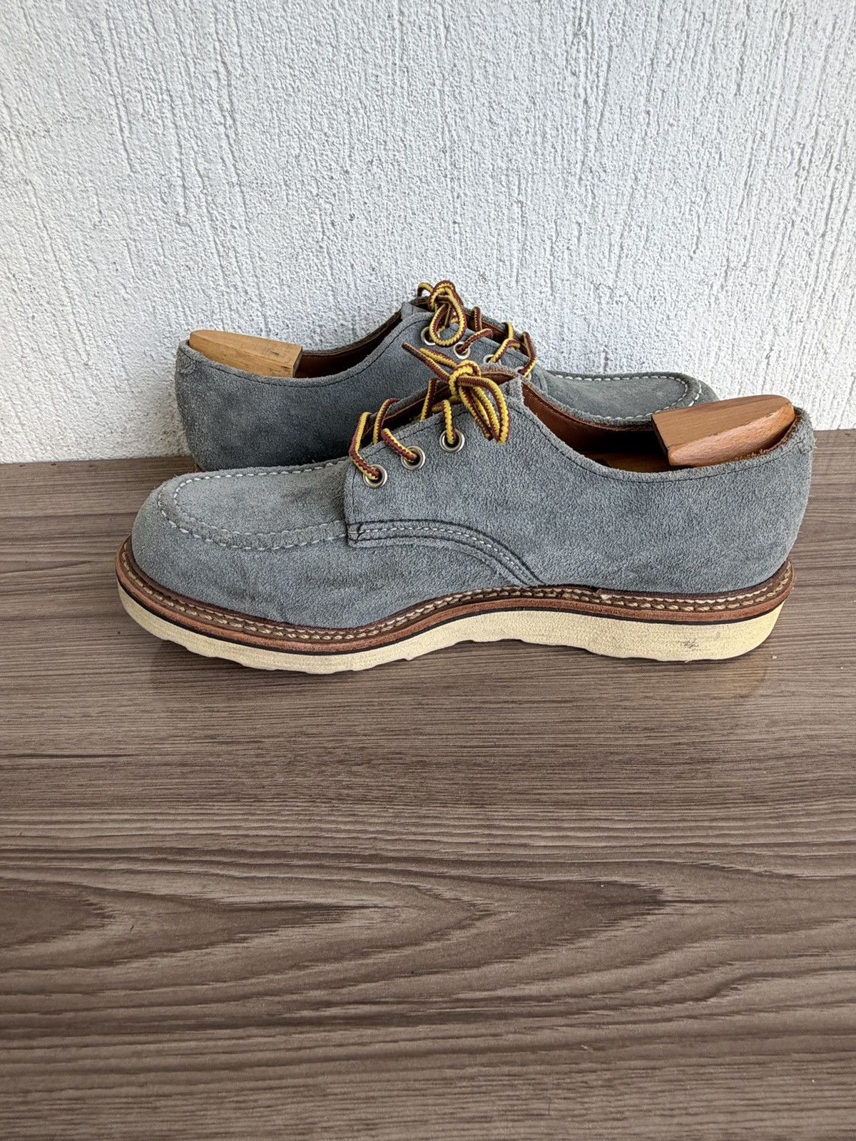 Red Wing Suede 8101 moc classic oxford Size US 9 / EU 42 - 8 Thumbnail