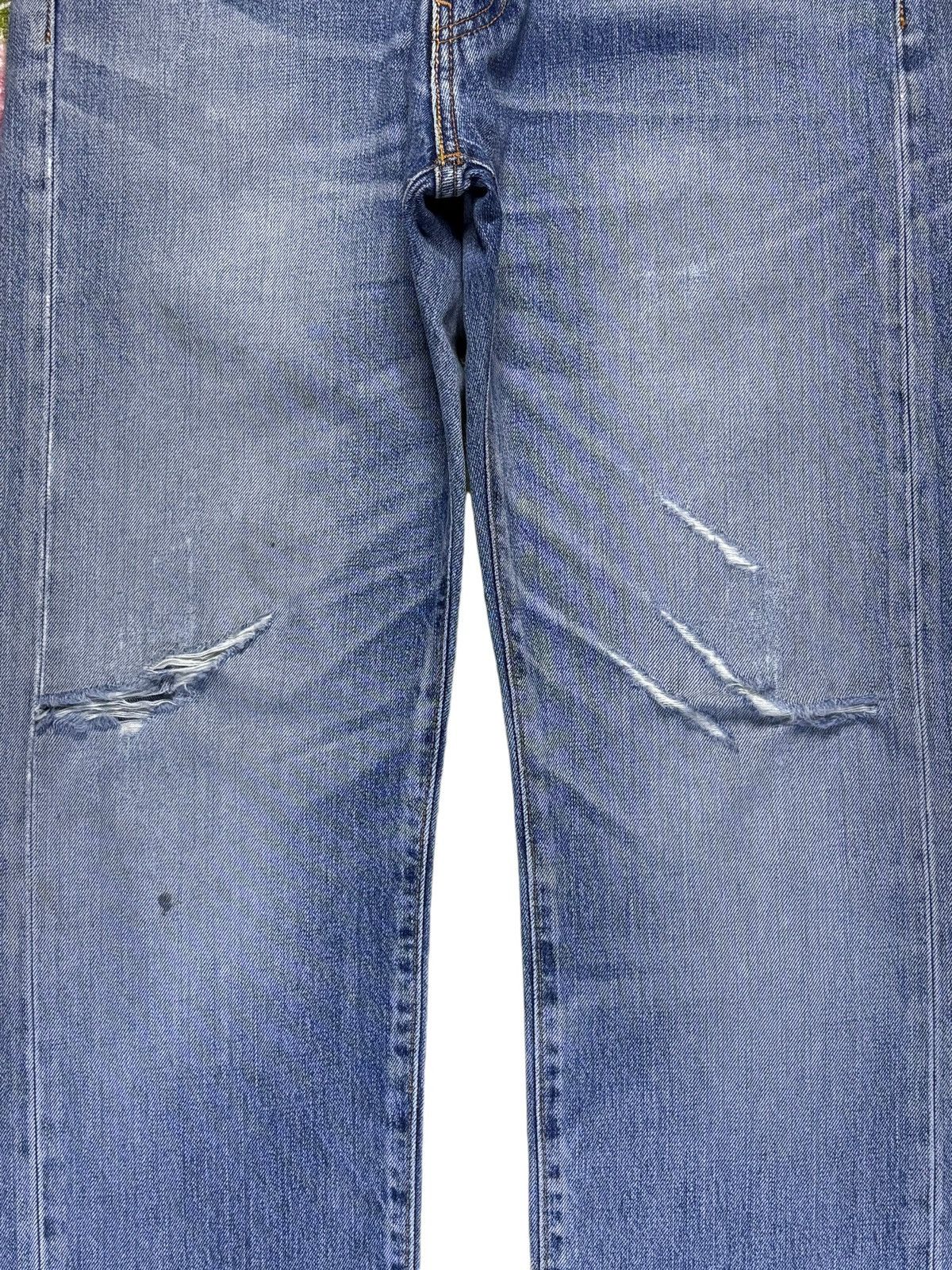 Levi's Vintage Levis 505 Faded Wash Distressed Loose Jeans Size US 32 / EU 48 - 5 Thumbnail
