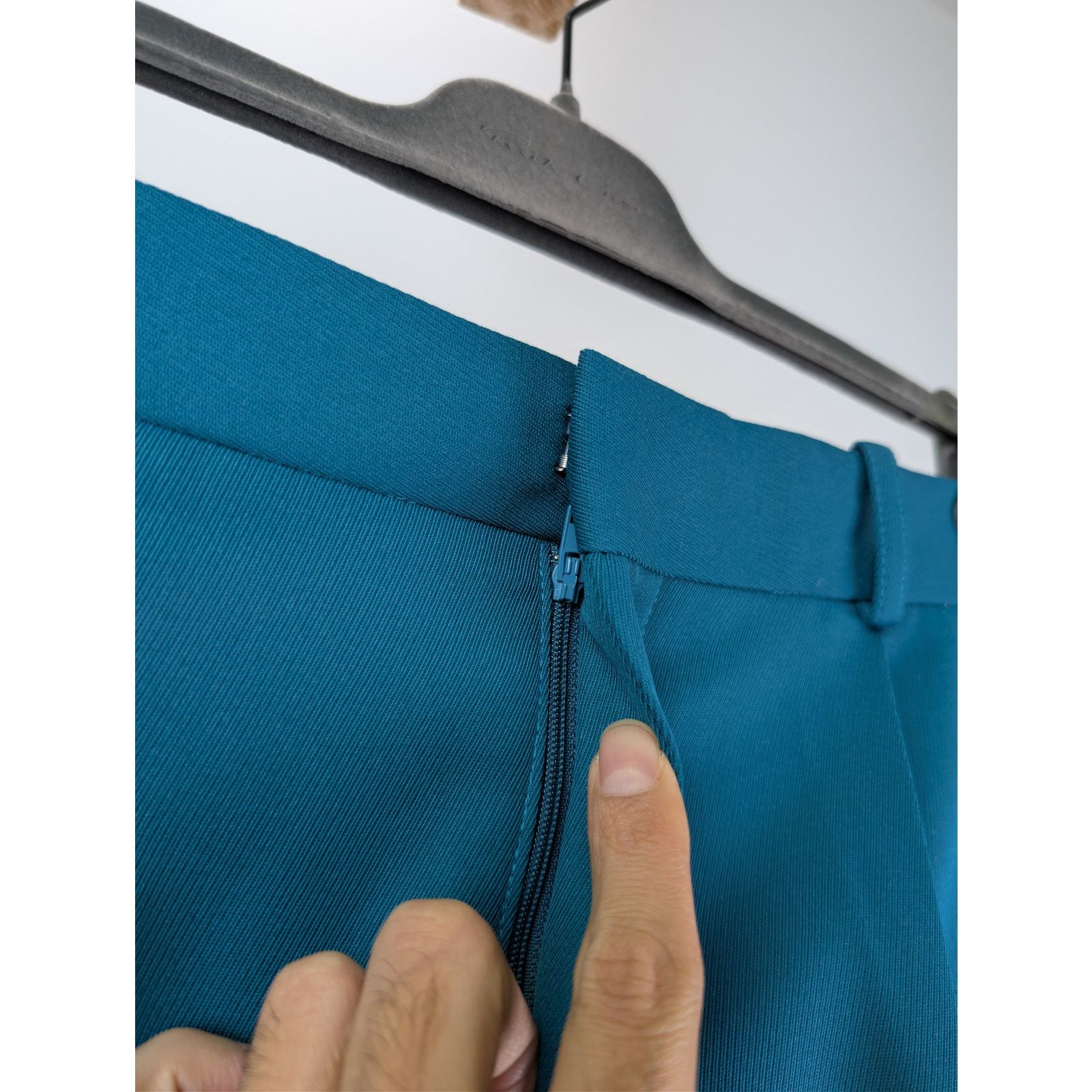 BOTTER o1rshd1 CC20 Wool Classic Trouser with Pleated in Petrol Size US 32 / EU 48 - 6 Thumbnail