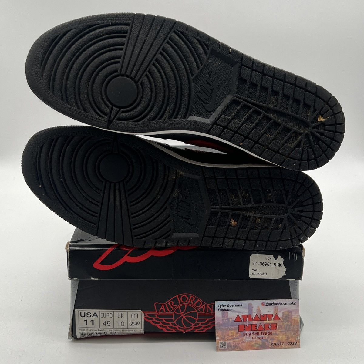 Nike Air Jordan 1 low bred Size US 11 / EU 44 - 8 Thumbnail