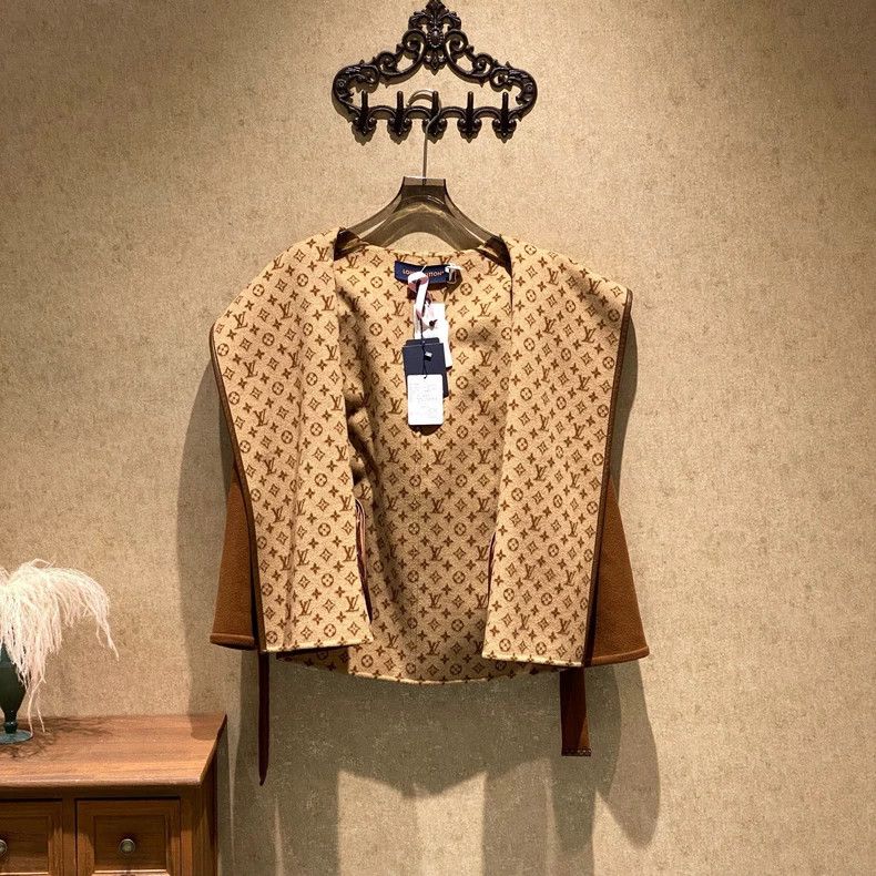 Louis Vuitton Louis Vuitton Maillard Color Matching Old Flower Full Prin Size XS / US 0-2 / IT 36-38 - 5 Thumbnail