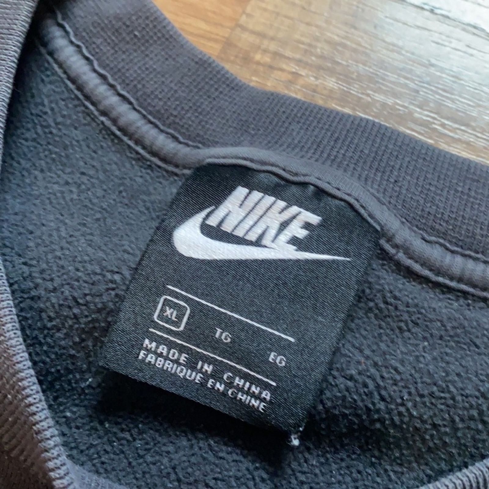 Nike Nike Air Moji Crewneck Size US L / EU 52-54 / 3 - 8 Thumbnail