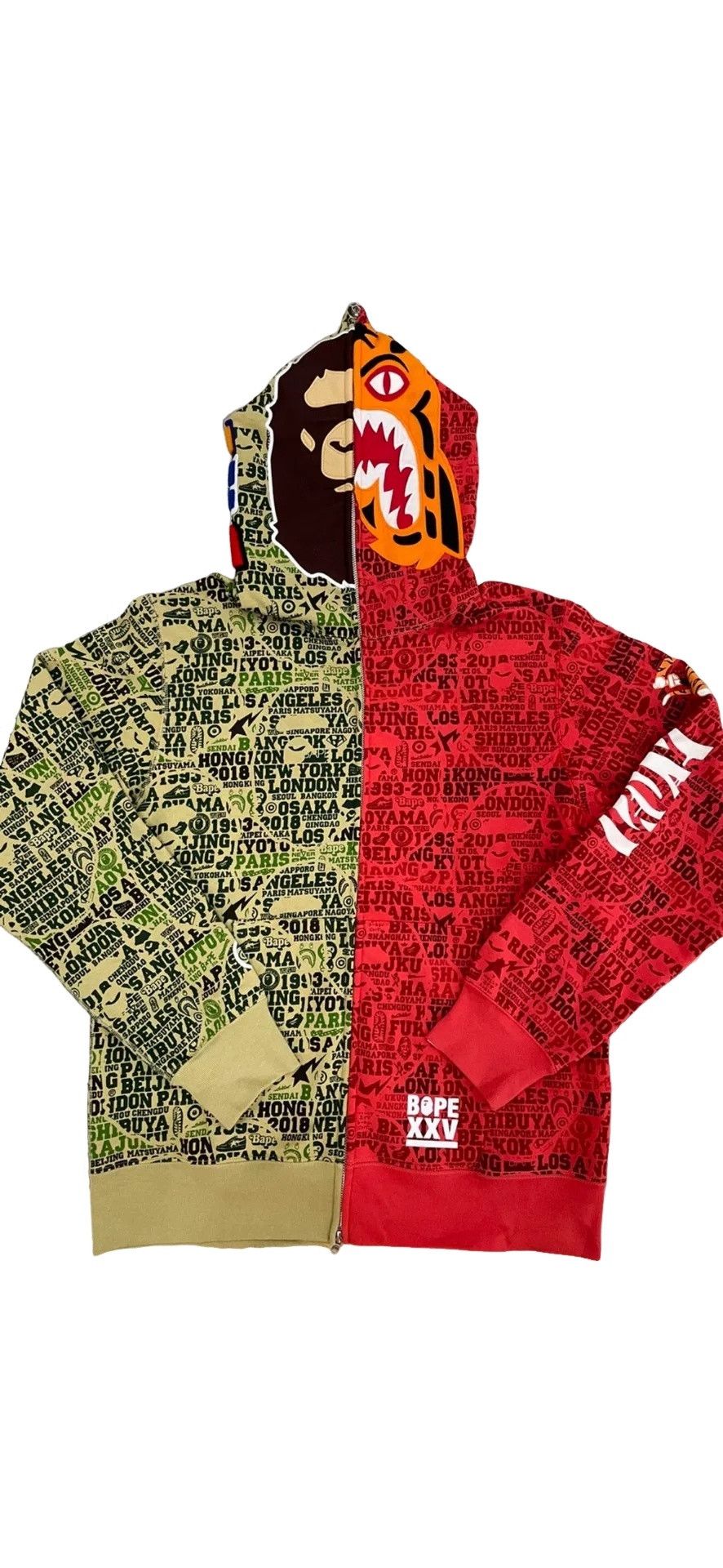 Bape BAPE XXV Split Shark Tiger Camo Hoodie Size XL Size US XL / EU 56 / 4 - 1 Thumbnail