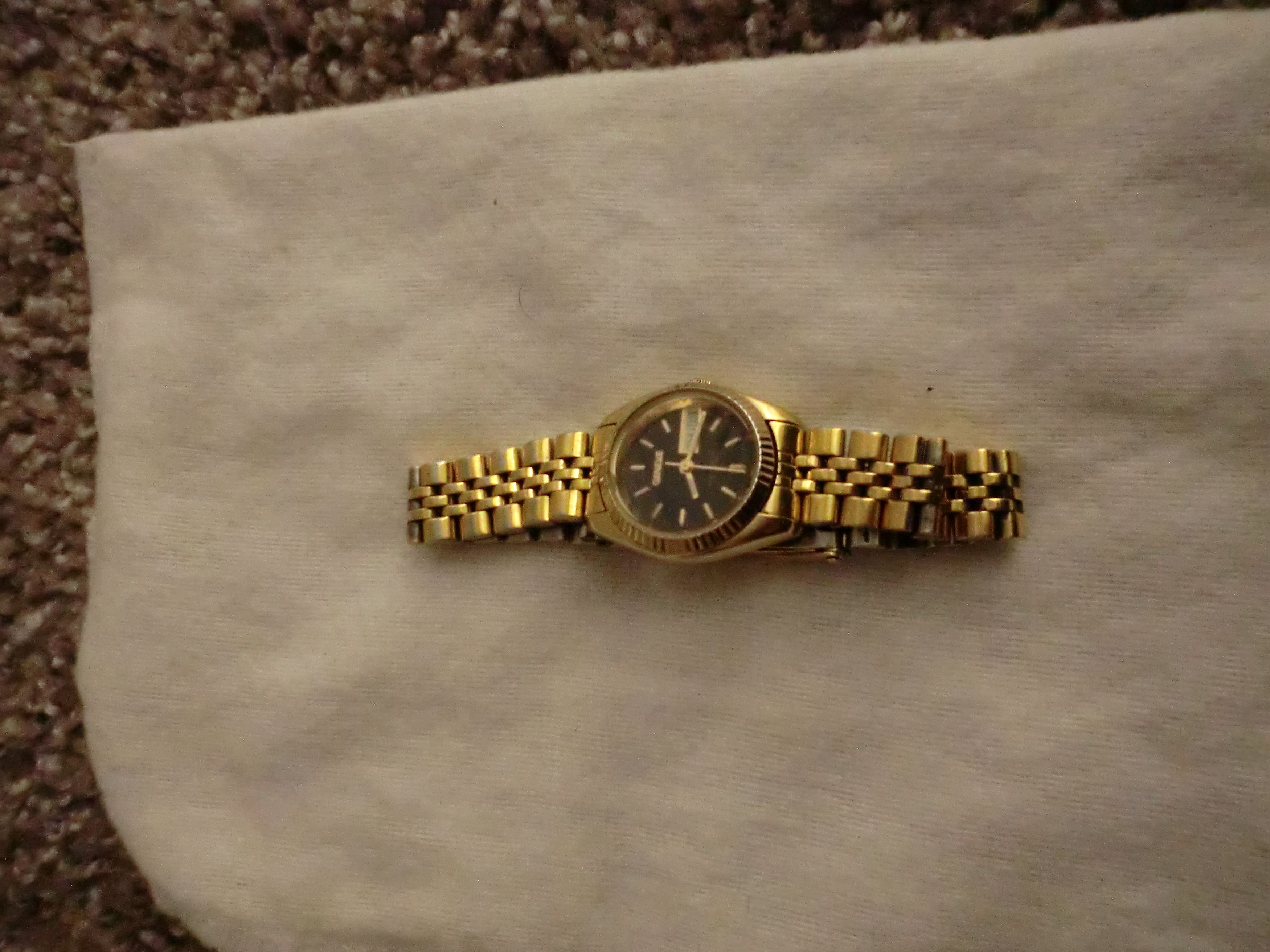 Other Geneve, Ladies gold tone watch Size ONE SIZE - 2 Thumbnail