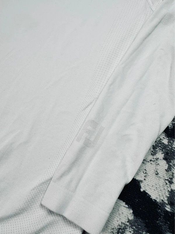 Footjoy Footjoy FJ L white thermo sports longsleeve shirt Size US L / EU 52-54 / 3 - 5 Thumbnail