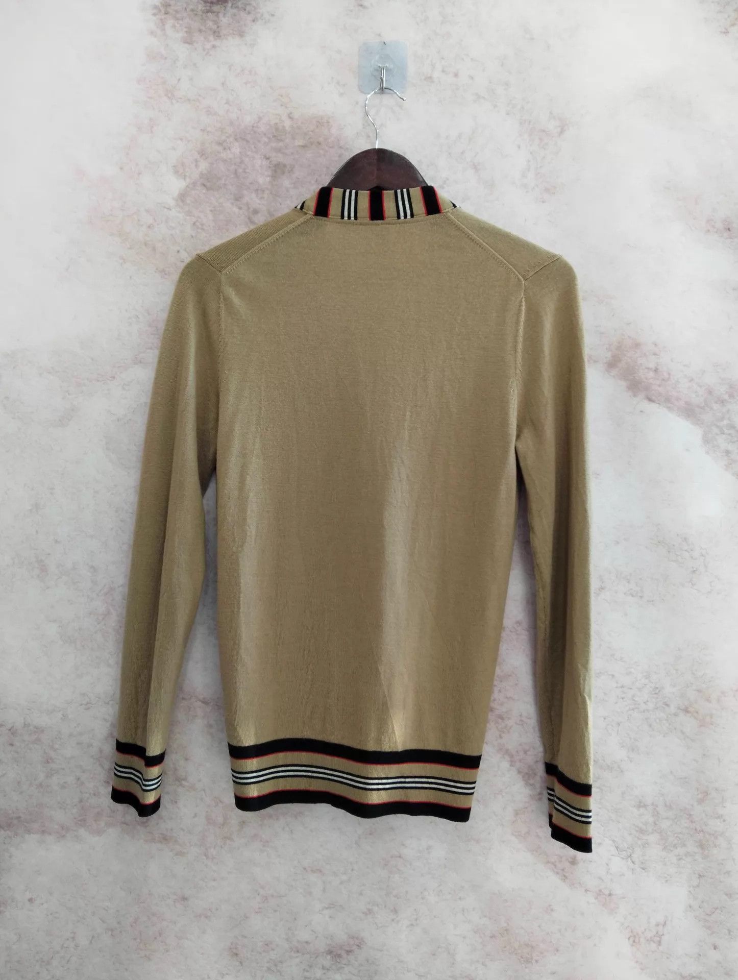 Burberry Burberry Iconic Stripe Merino Wool Cardigan S Size S / US 4 / IT 40 - 2 Thumbnail