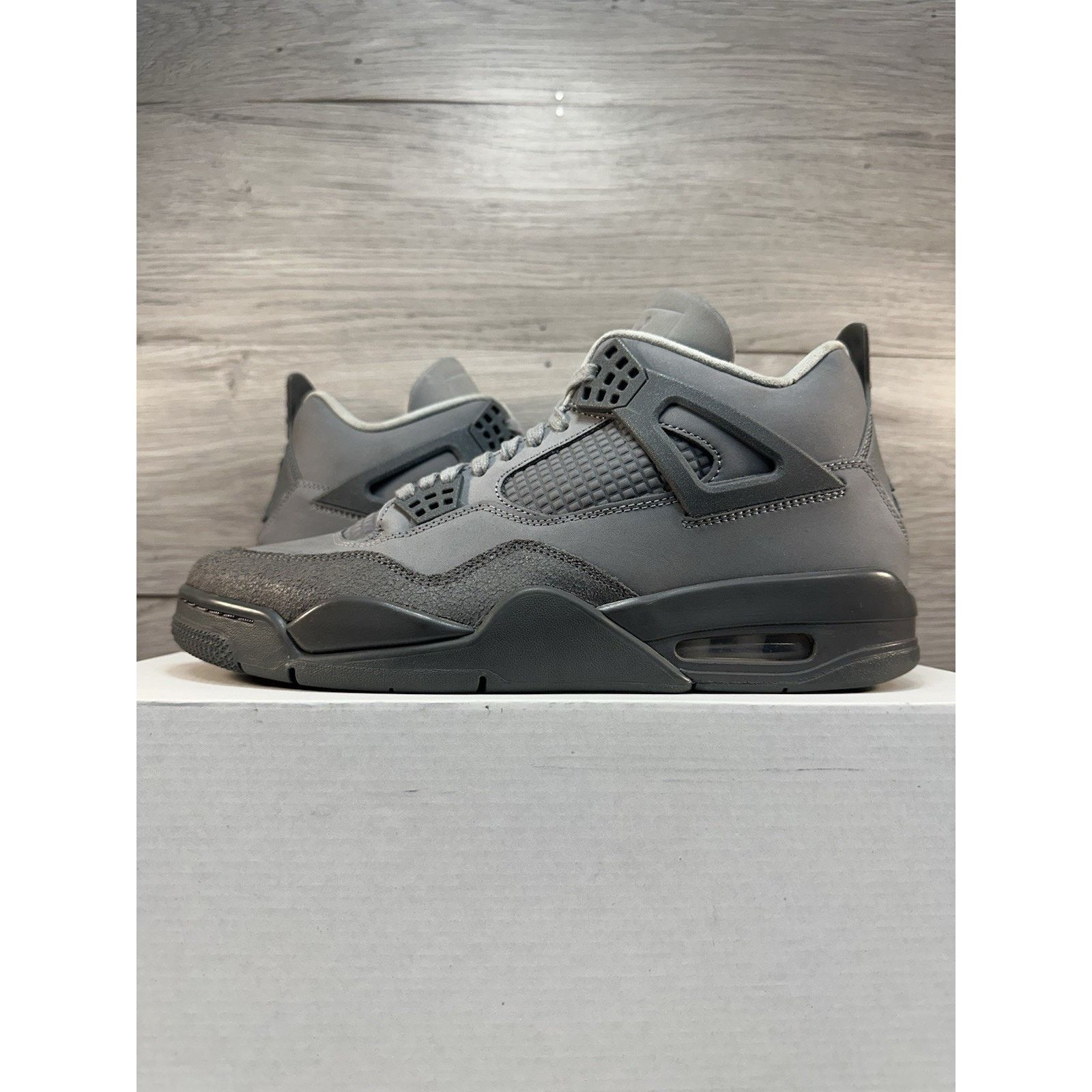 Jordan Brand Air Jordan 4 Retro SE Wet Cement - Size 10 Size US 10 / EU 43 - 1 Thumbnail