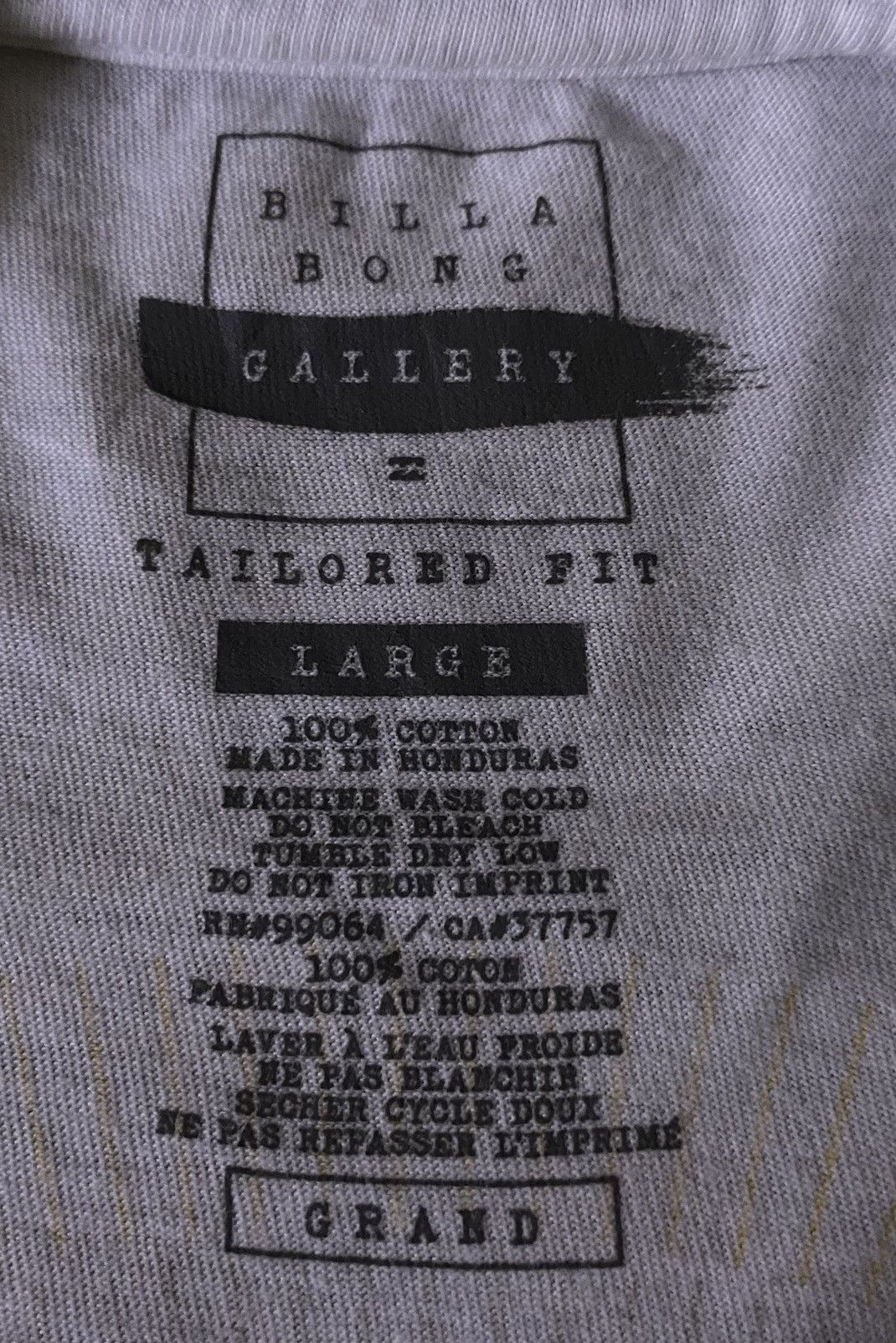 Billabong × Japanese Brand Billabong Single Pocket Over Print Scorpions Back Side Tee Size US L / EU 52-54 / 3 - 6 Thumbnail