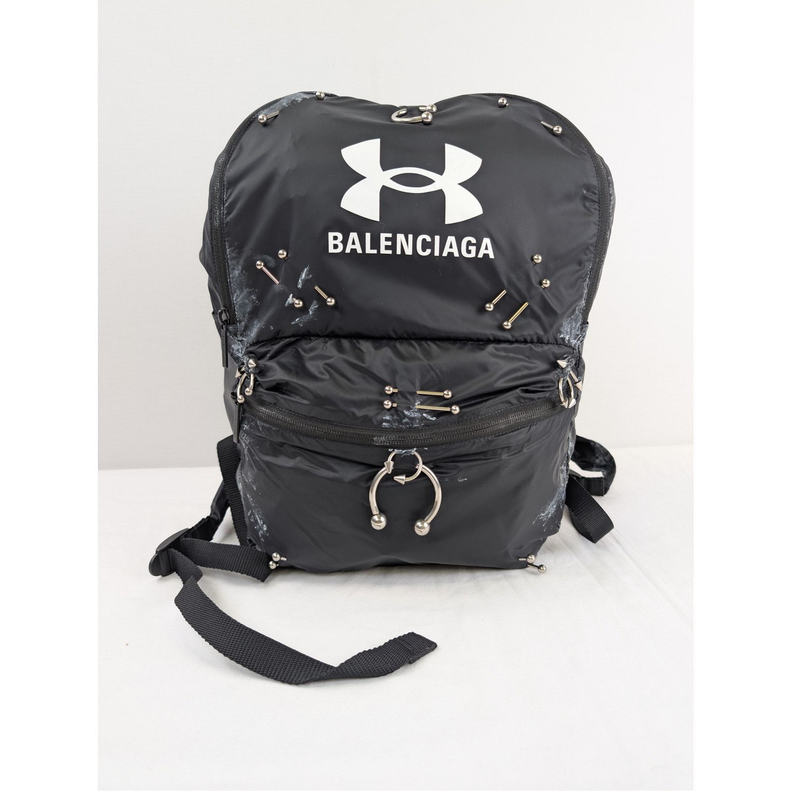 Balenciaga × Under Armour o1rshd1 Size: OS / Backpack Invisible Ripst in Black Size ONE SIZE - 17 Thumbnail
