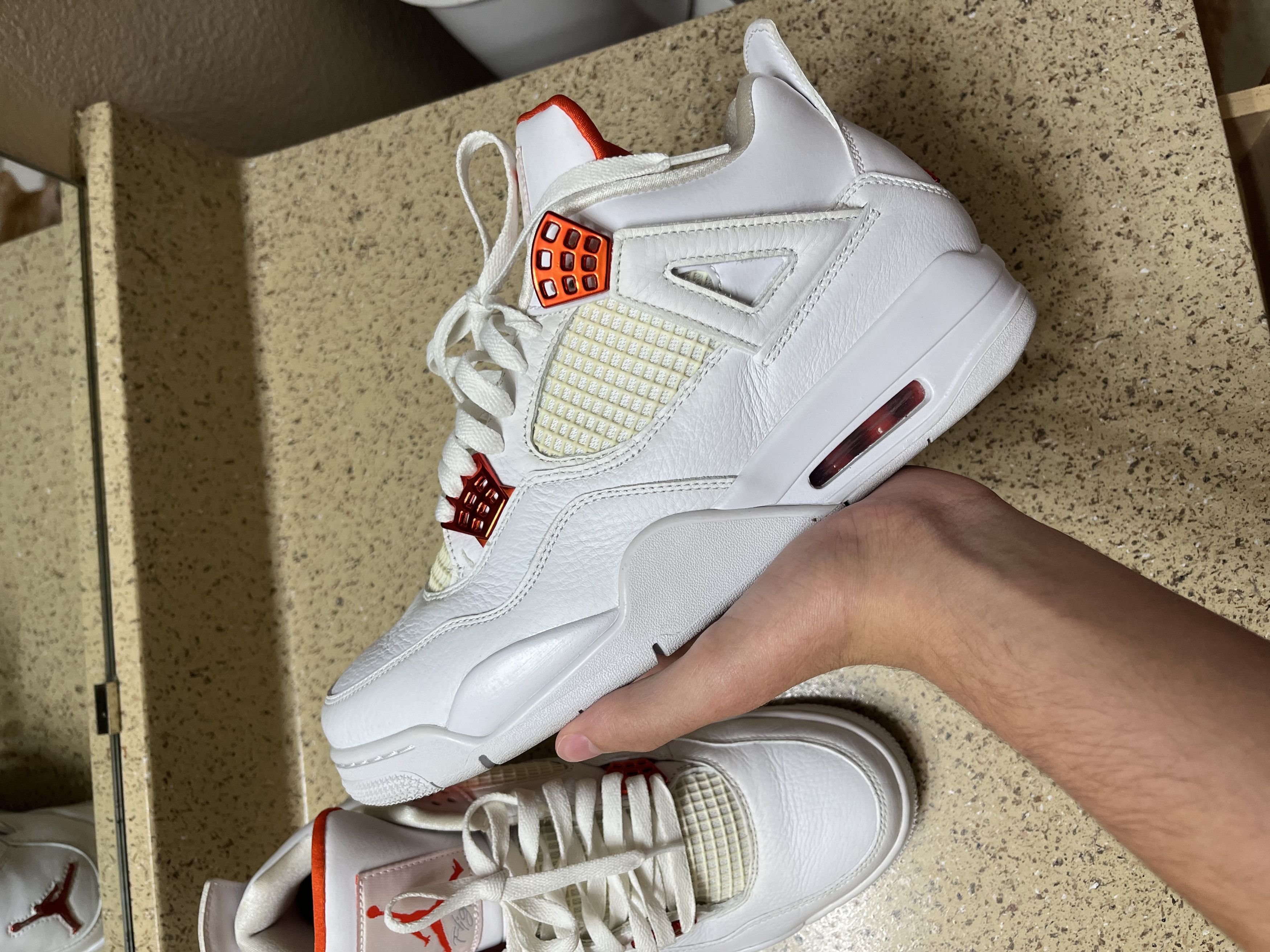 Jordan Brand Jordan 4 orange metallic Size US 11 / EU 44 - 5 Thumbnail