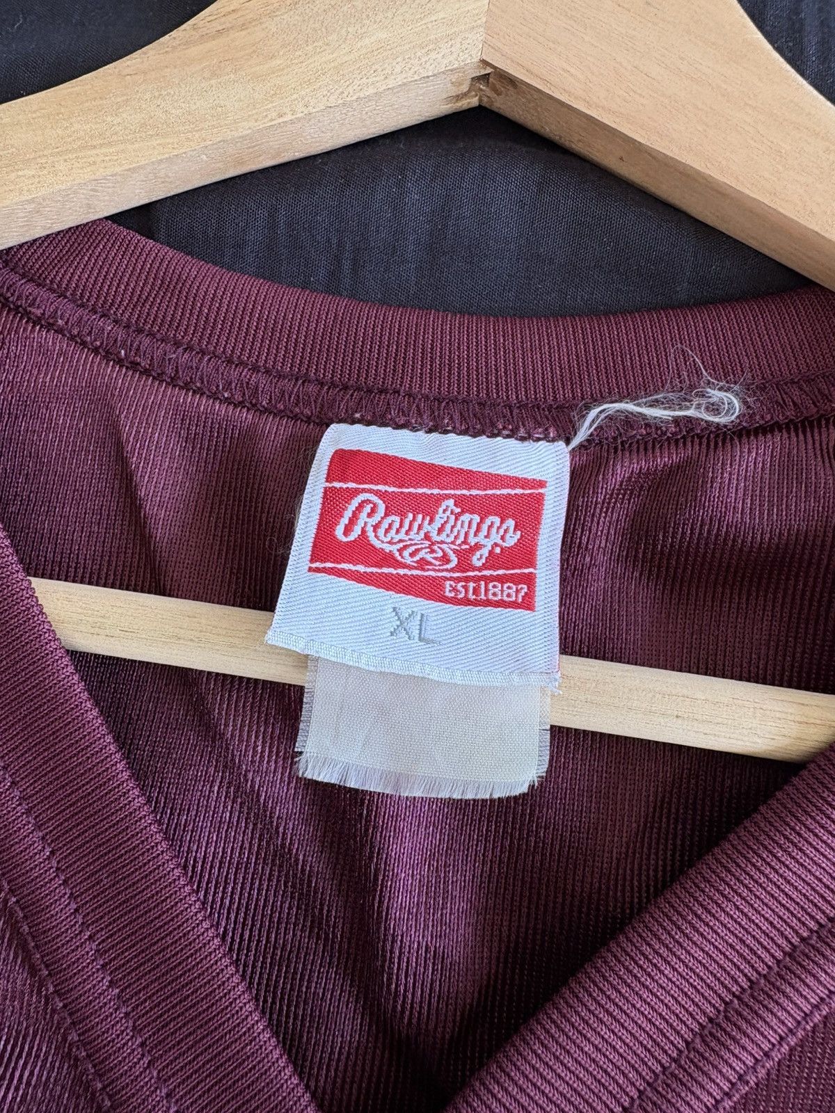 Japanese Brand Vtg RAWLINGS Youth Football Practice Jersey Mesh Net Maroon Size US XL / EU 56 / 4 - 7 Thumbnail