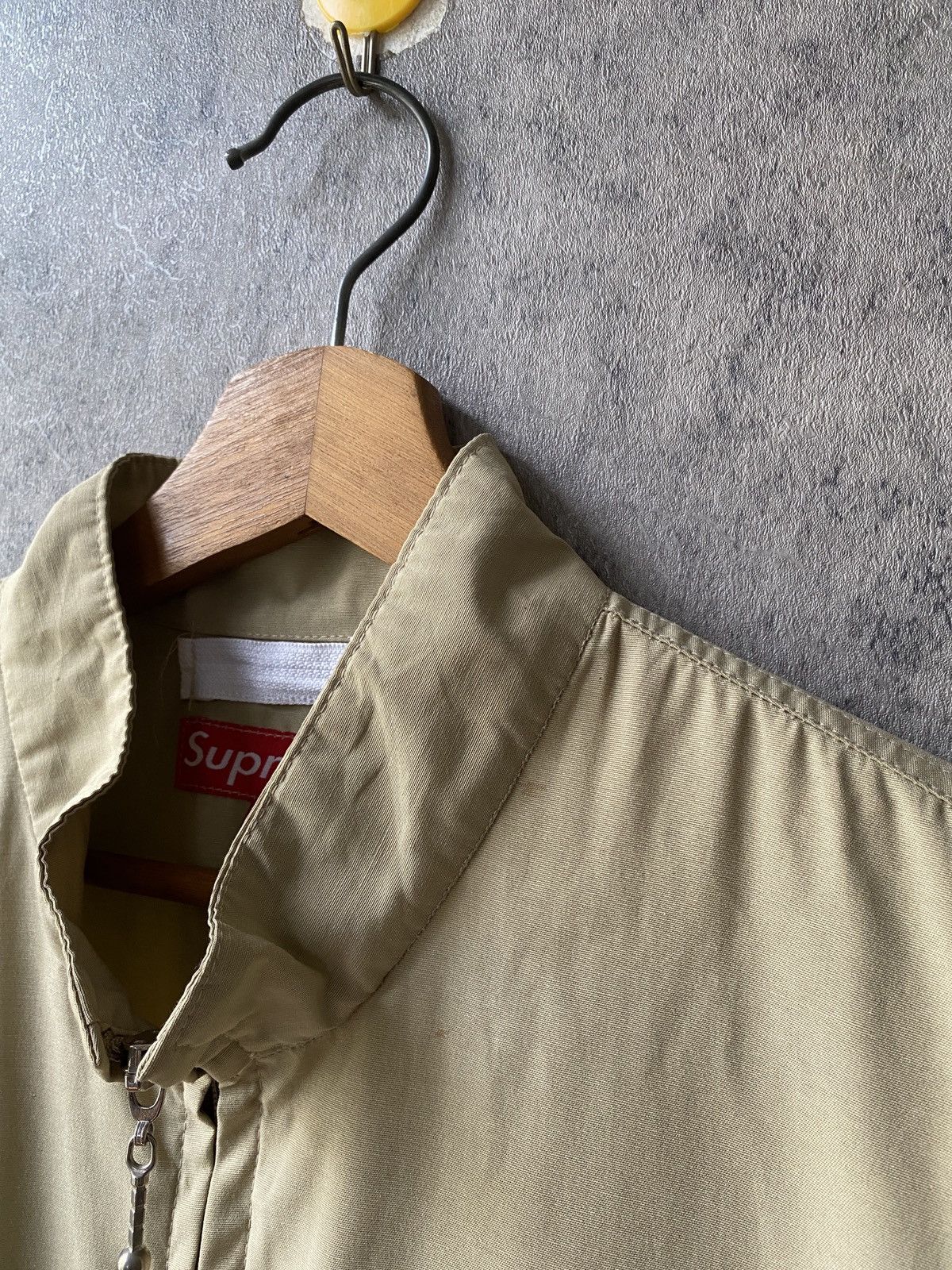 Supreme Vintage 90’s Supreme USA Made Beige Zip Up Jacket Size US XL / EU 56 / 4 - 10 Thumbnail