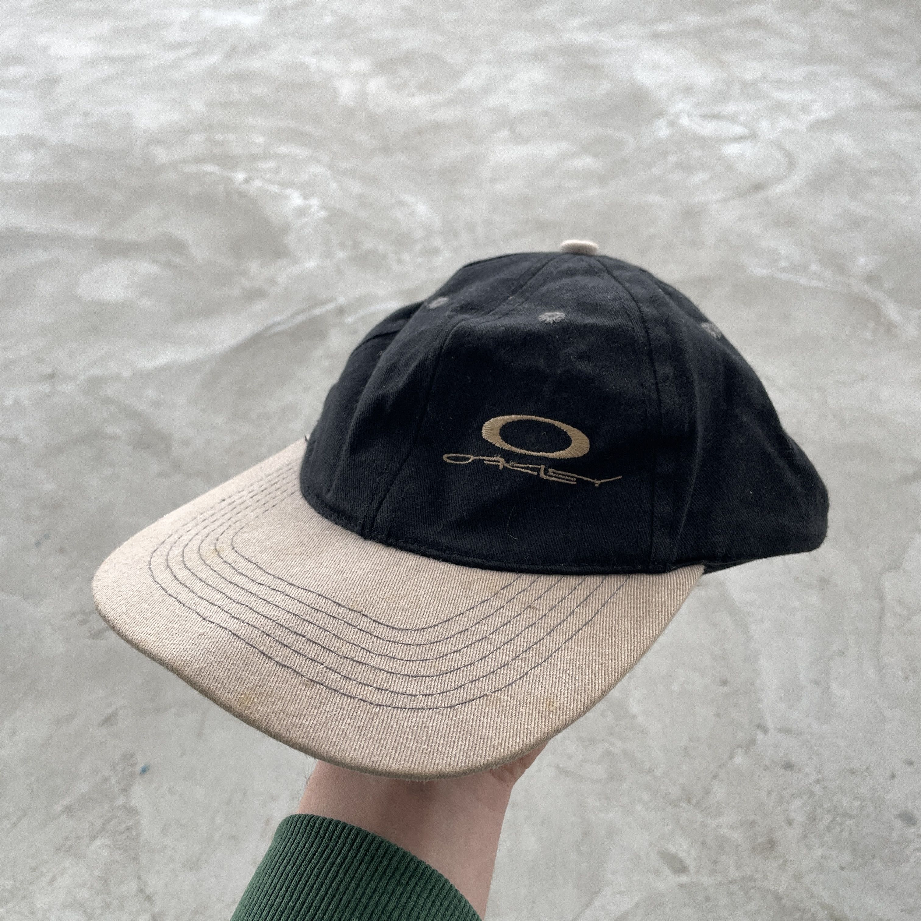 Oakley Vintage Oakley Cap Size ONE SIZE - 1 Thumbnail