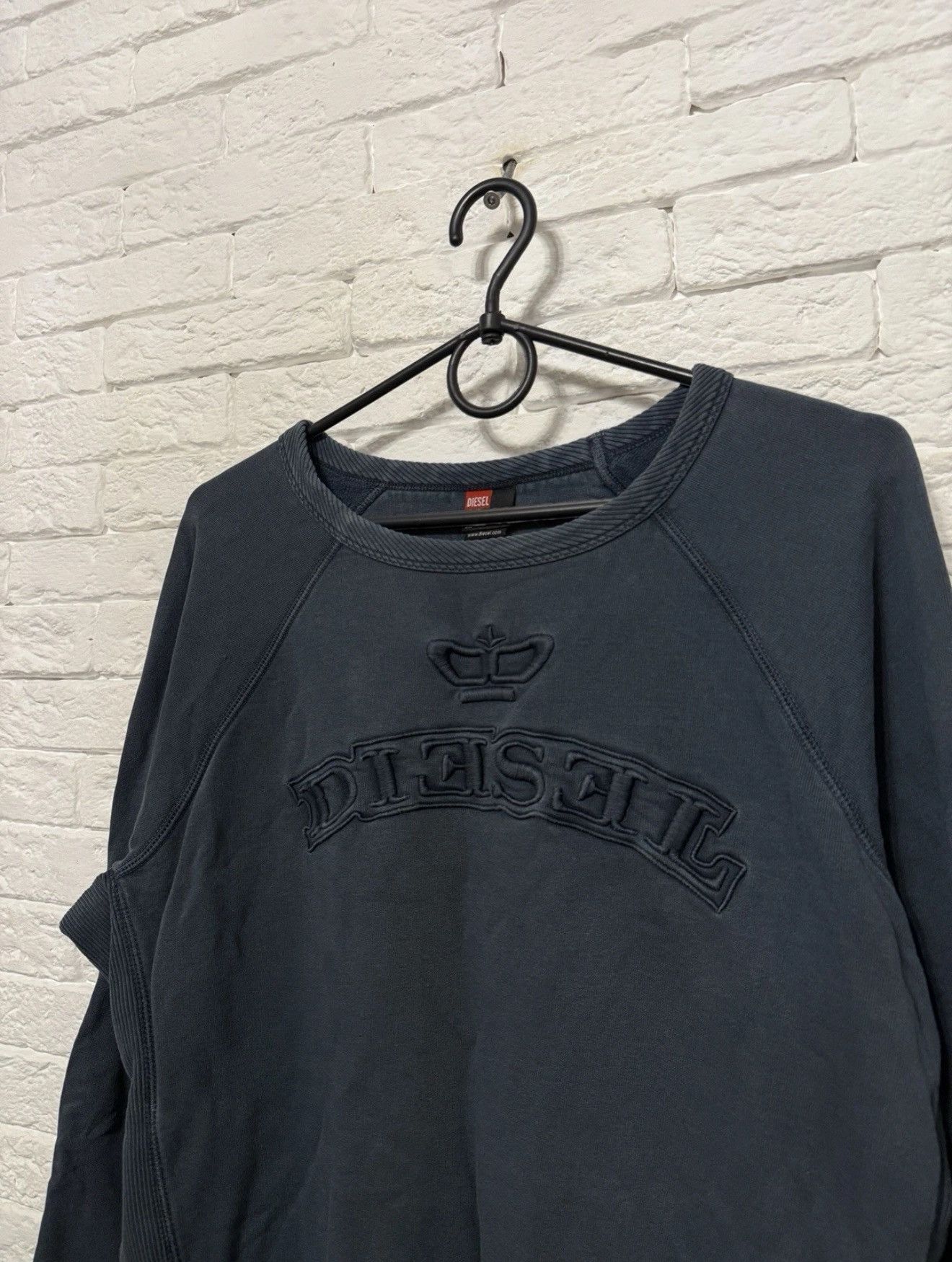 Diesel Vintage Diesel Y2K Sweatshirt Reverse Embroidered Huge Logo Size US L / EU 52-54 / 3 - 2 Thumbnail