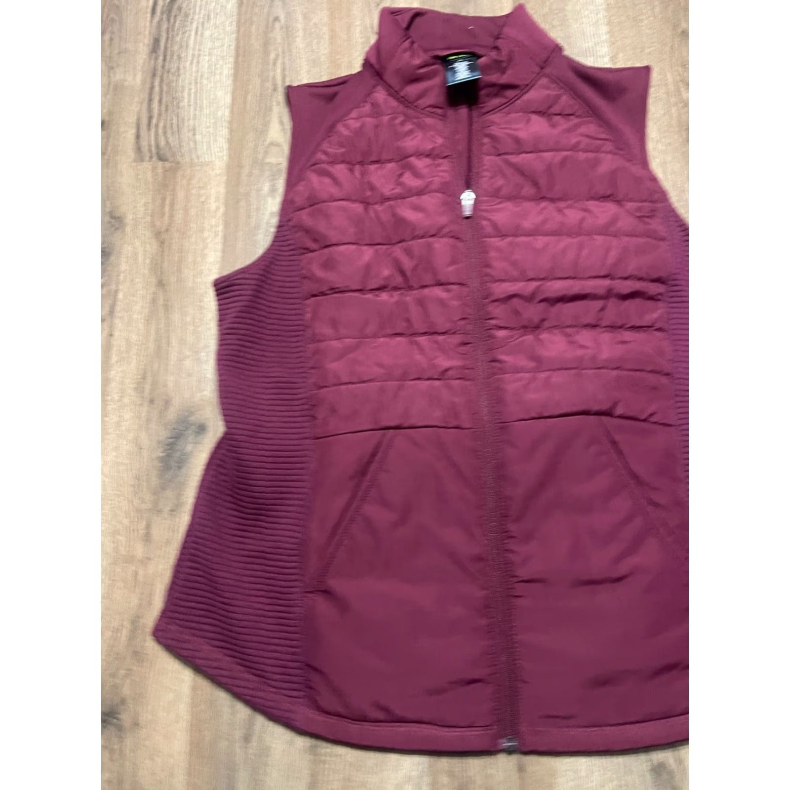 Tek Gear Tek Gear Jacket Womens XL Burgundy Full Zip Sleeveless Vest Quilted Size XL / US 12-14 / IT 48-50 - 4 Thumbnail
