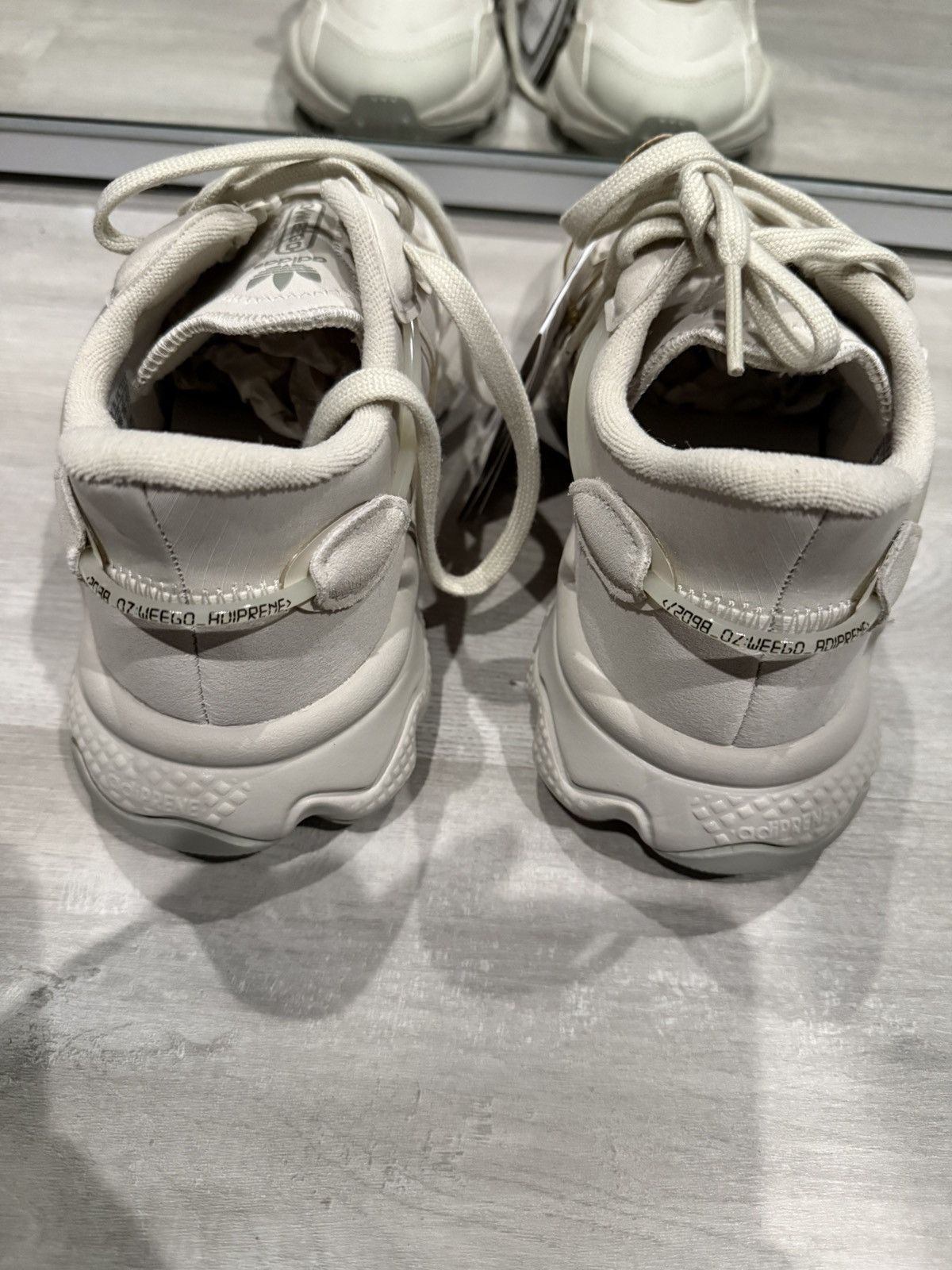 Adidas Adidas Ozweego Size US 5.5 / IT 35.5 - 3 Thumbnail