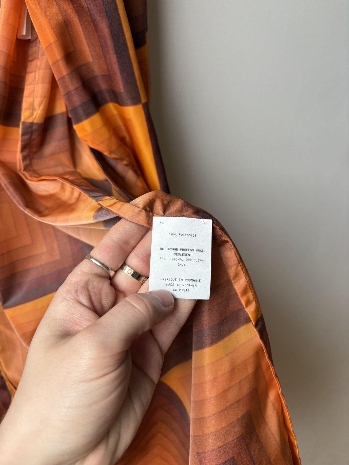 Dries Van Noten Dries Van Noten SS19 Verner Panton Nylon coat Size US L / EU 52-54 / 3 - 10 Thumbnail