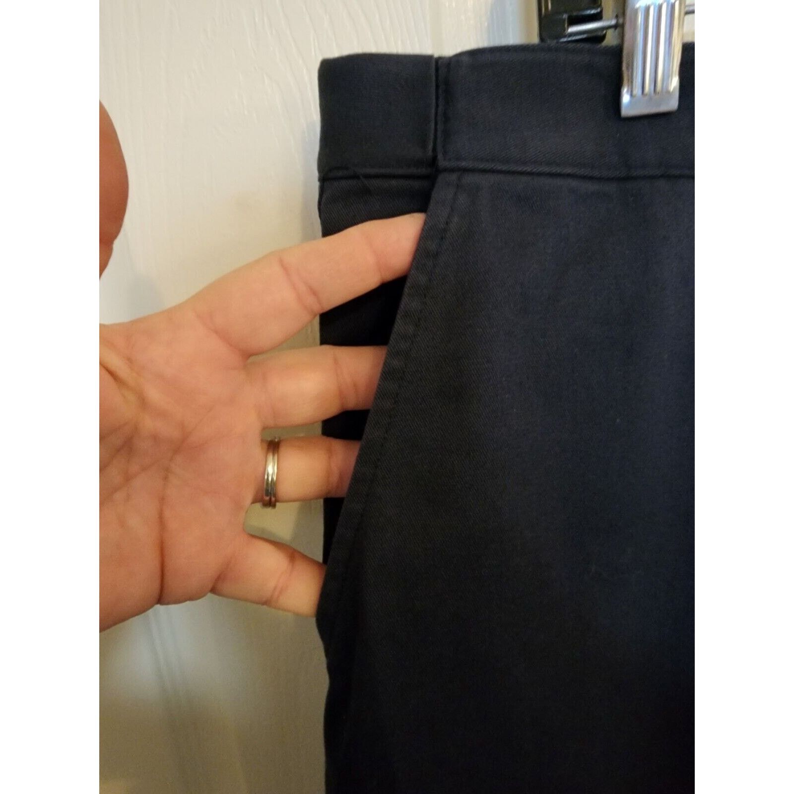 L.L. Bean NWT L.L. Bean Navy Classic Fit Twill Pants Women’s 18W Size 40" / US 18 - 2 Thumbnail