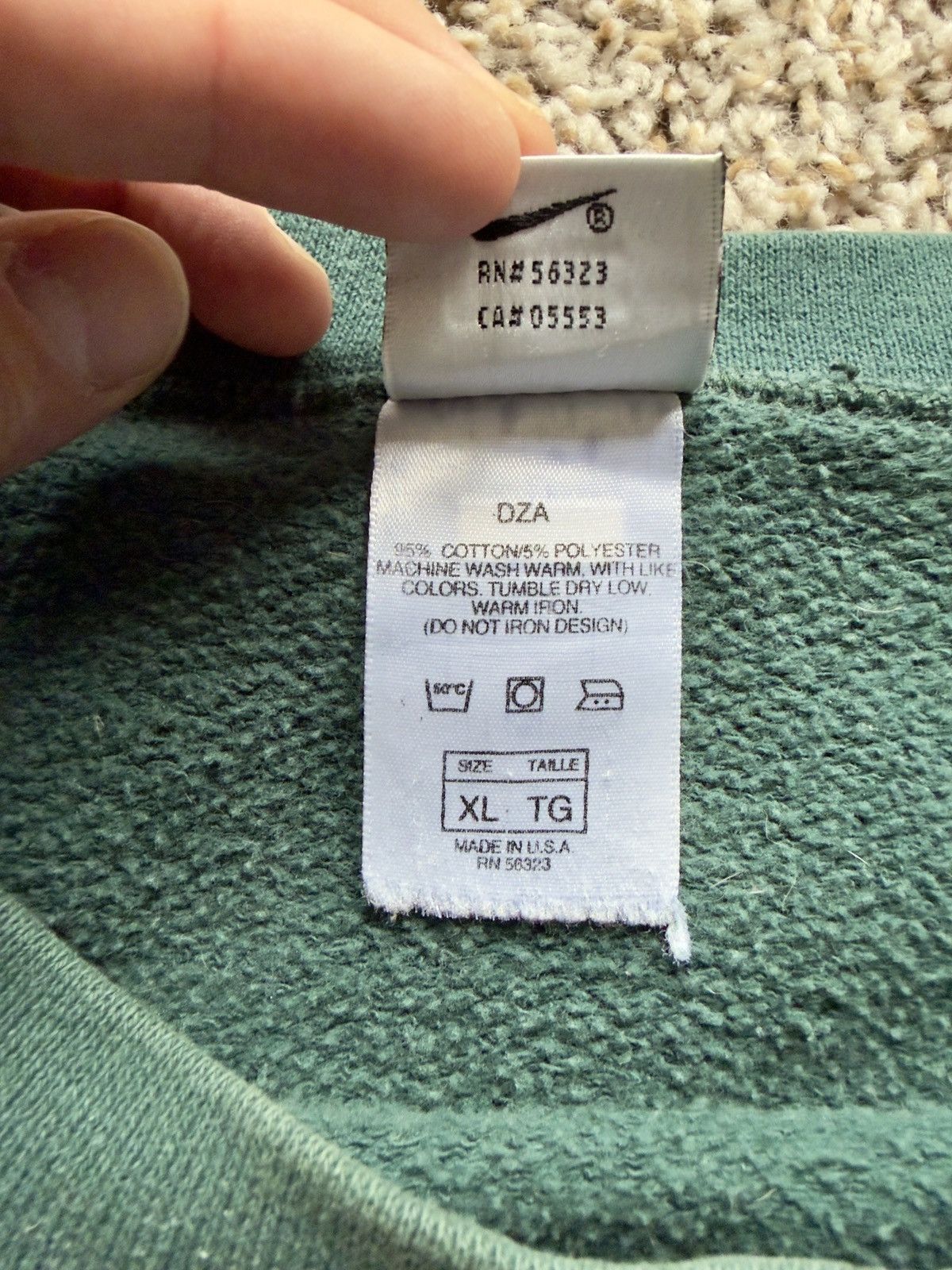 Nike Nike Crewneck Tapestry Size US XL / EU 56 / 4 - 7 Thumbnail