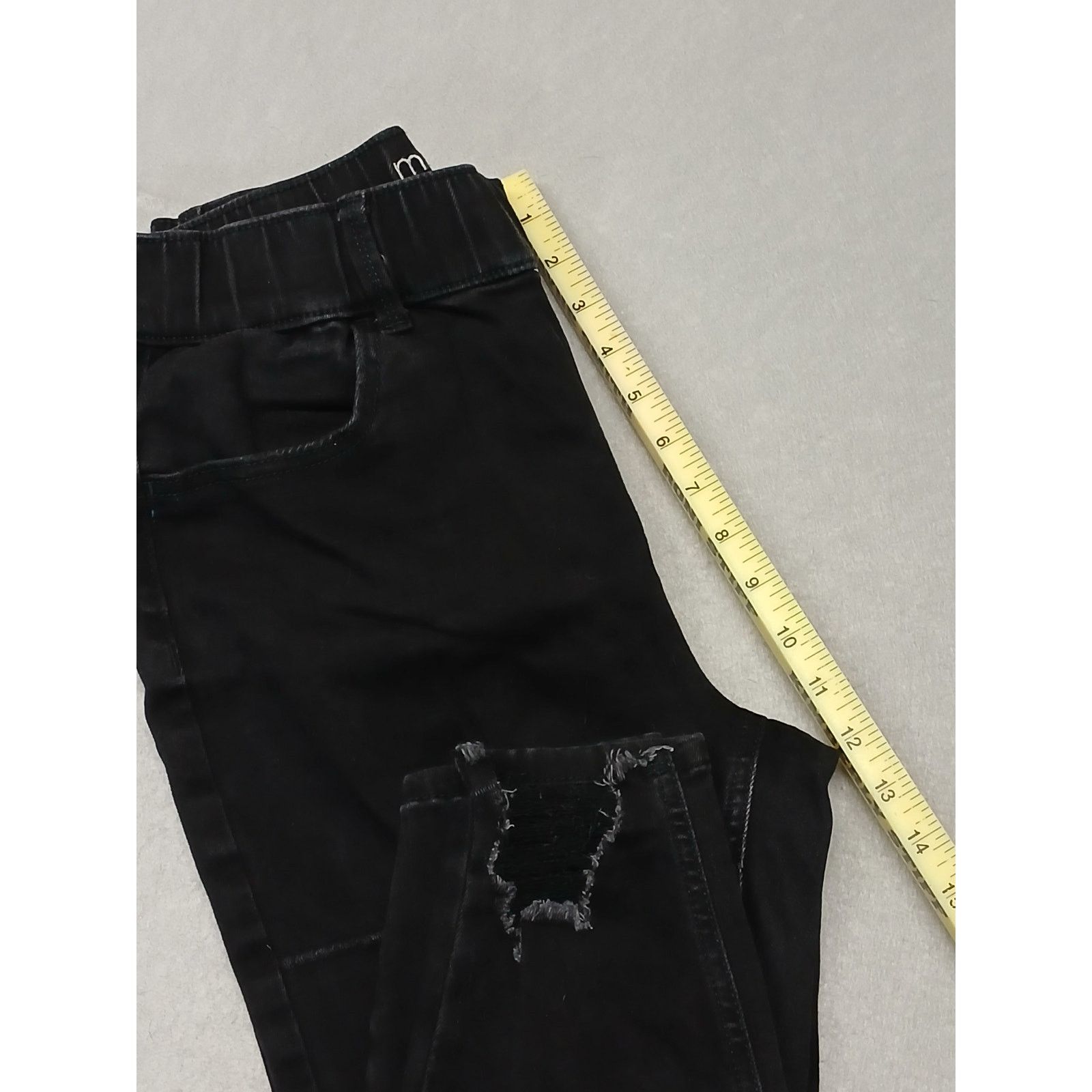 Other Maurices (Medium) Black Short Super High Rise Rugged Jeans Size 30" / US 8 / IT 44 - 3 Thumbnail