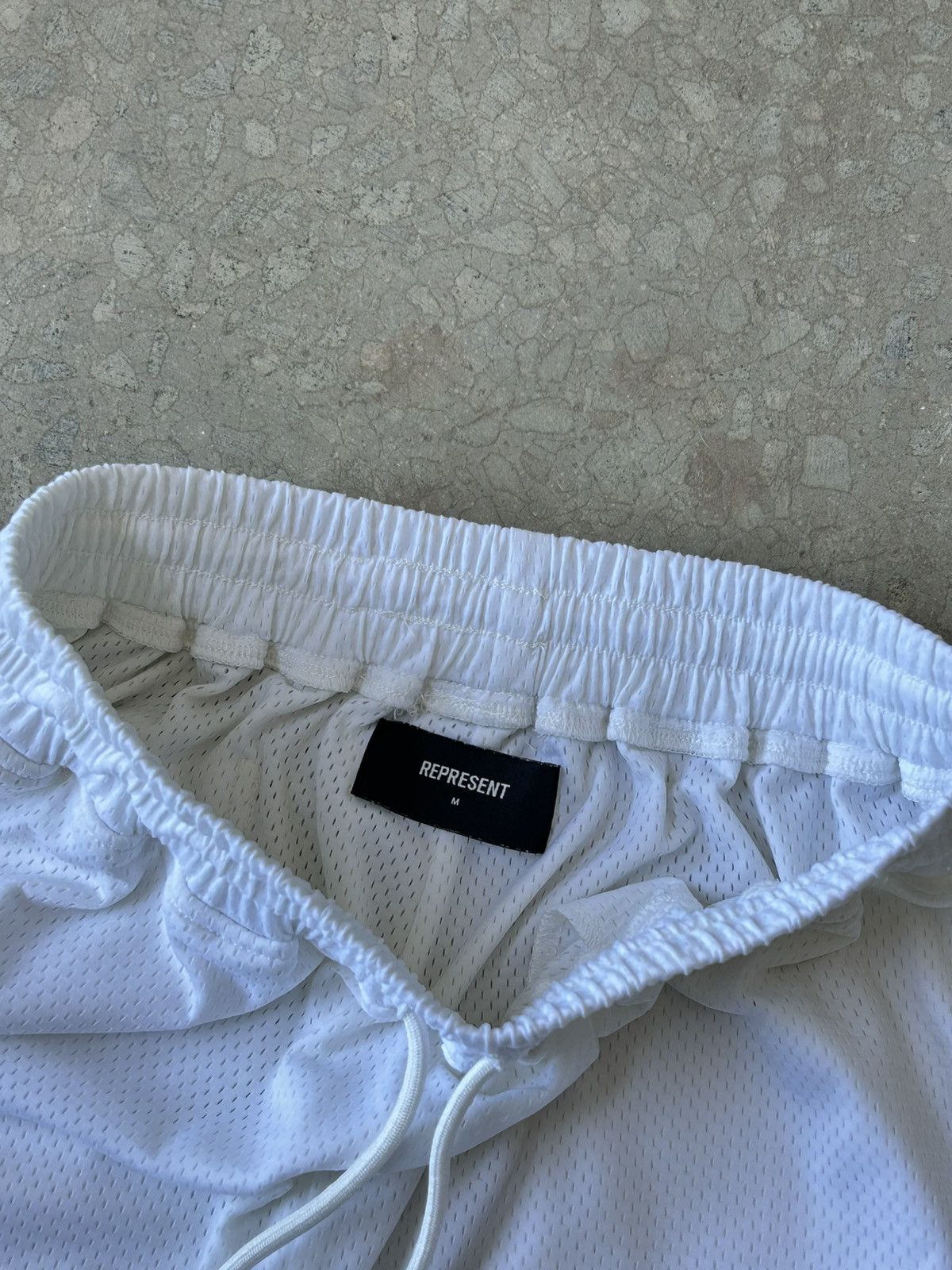 Represent Clo. Represent Owners Club White Shorts Size US 32 / EU 48 - 7 Thumbnail
