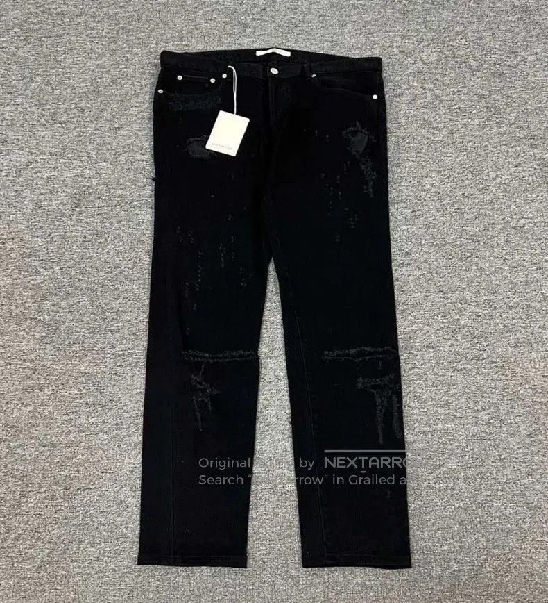 Givenchy Givenchy Distressed Denim Jeans Runway . Size US 35 - 1 Thumbnail