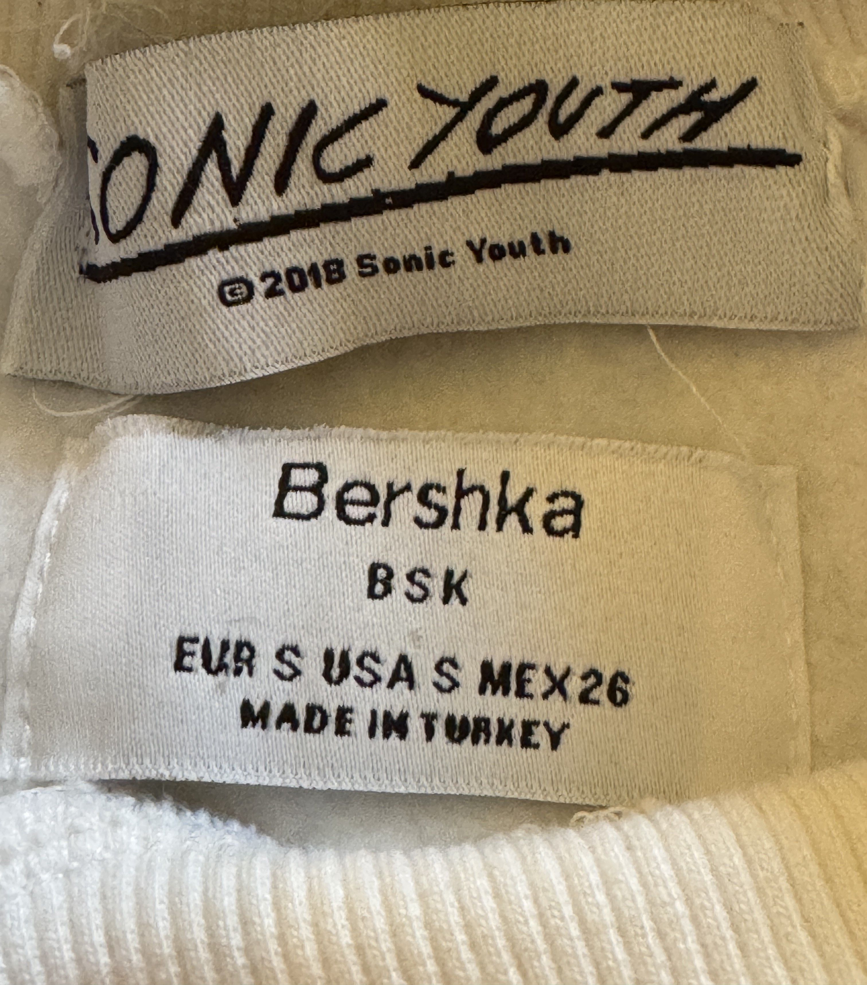 Band Tees × Bershka SONIC YOUTH x BERSHKA Sweatshirt Size US S / EU 44-46 / 1 - 3 Thumbnail