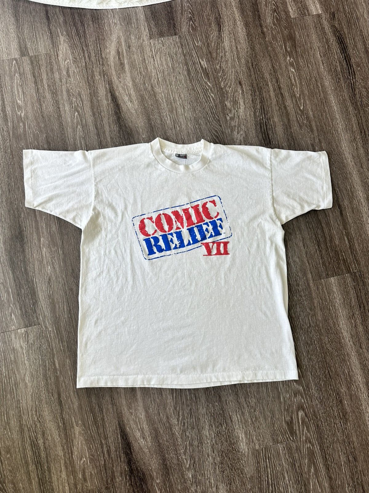 Other Comic Relief VII Vintage Tee Size US XL / EU 56 / 4 - 1 Thumbnail