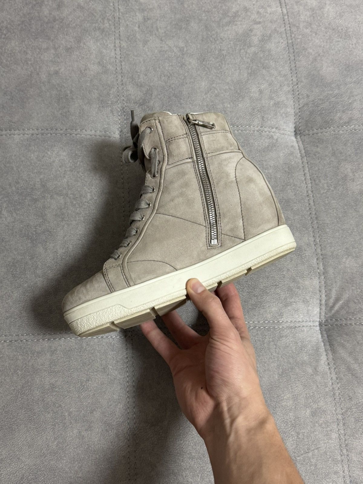 Prada Prada Women's Suede High Top Wedge Half Ankle Boots Z4112 Size US 7.5 / IT 37.5 - 17 Thumbnail