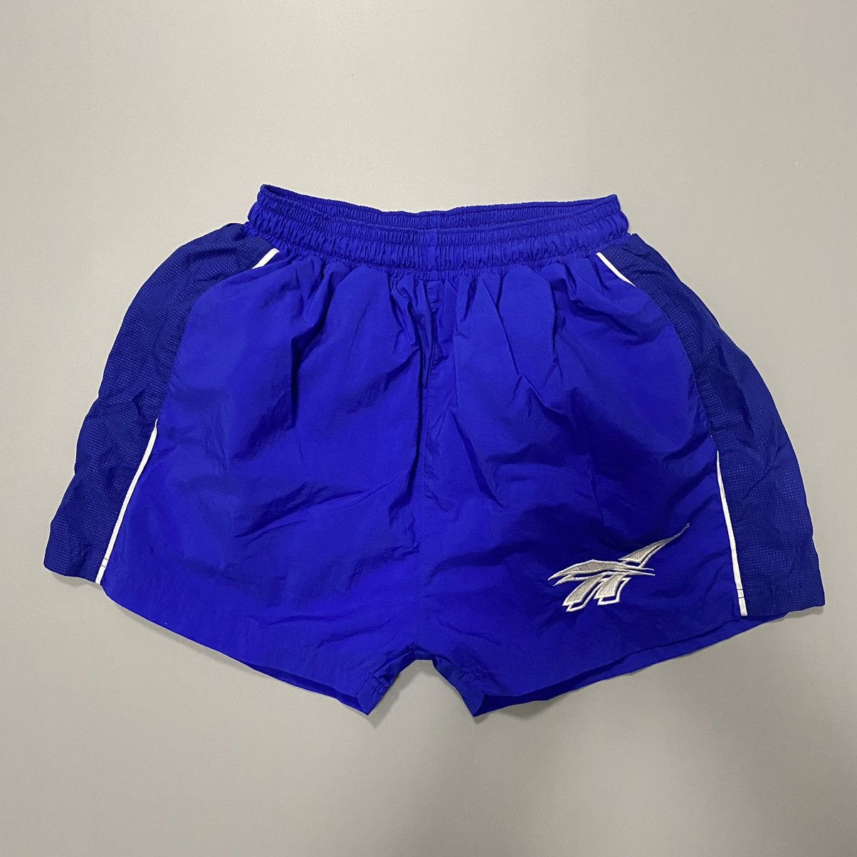 Reebok × Vintage Vintage Reebok Blue Shorts 1990s Soccer Football Size US 30 / EU 46 - 1 Thumbnail