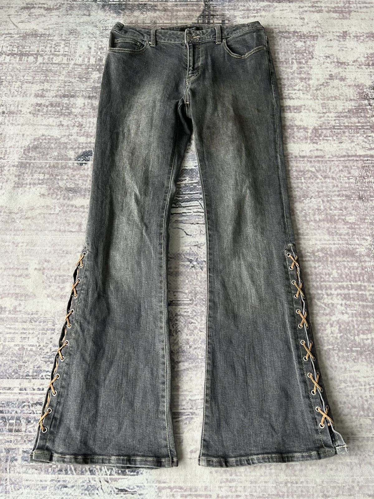 If Six Was Nine Oririn Lane Up Flared Punk Jeans Size US 29 - 1 Thumbnail