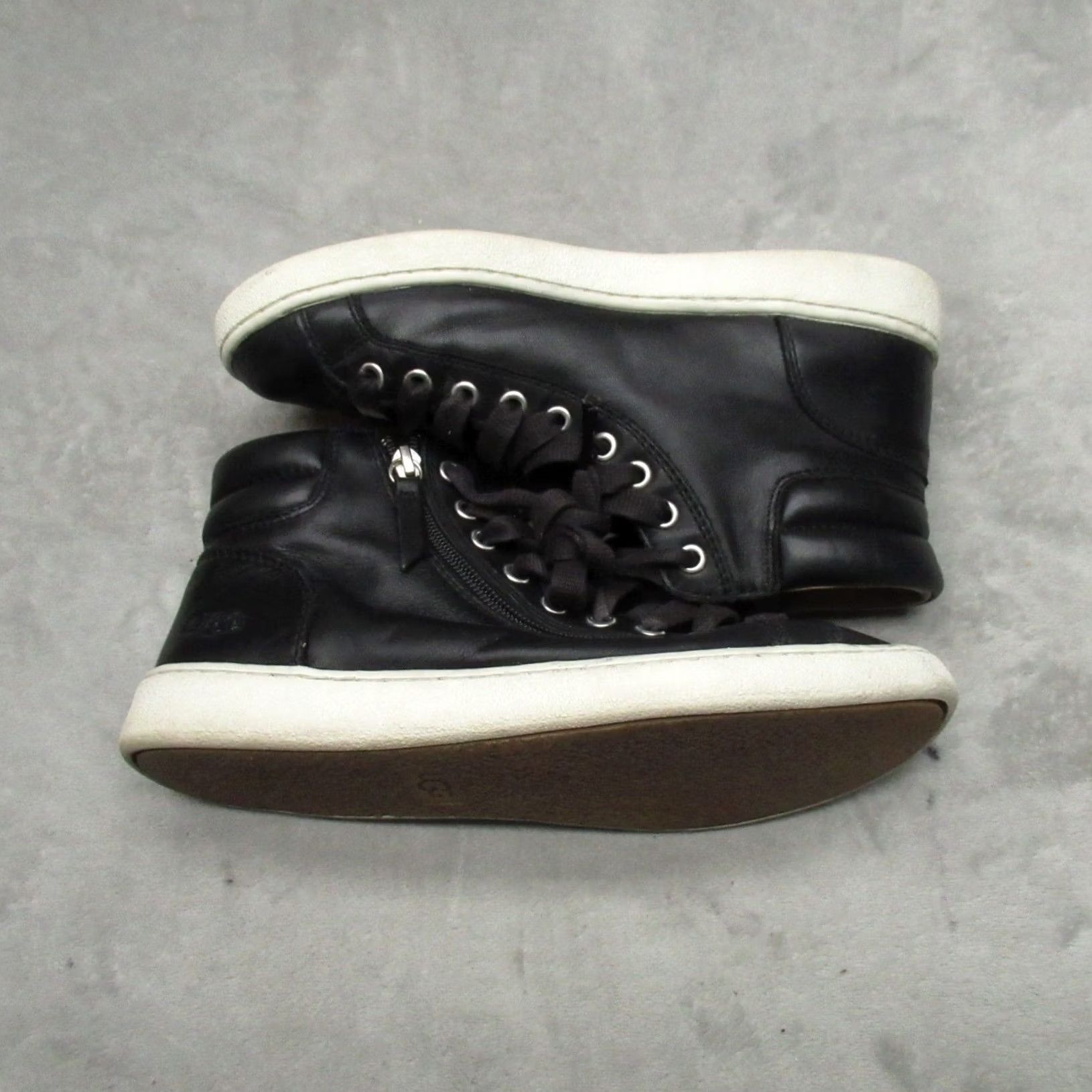 Ugg UGG Womens Sneaker Black Leather High Top Zip Outdoor Casual 8 US 39.5 EU Women Lace Up Ankle Padding Comfort Size M / US 6-8 / IT 42-44 - 3 Thumbnail
