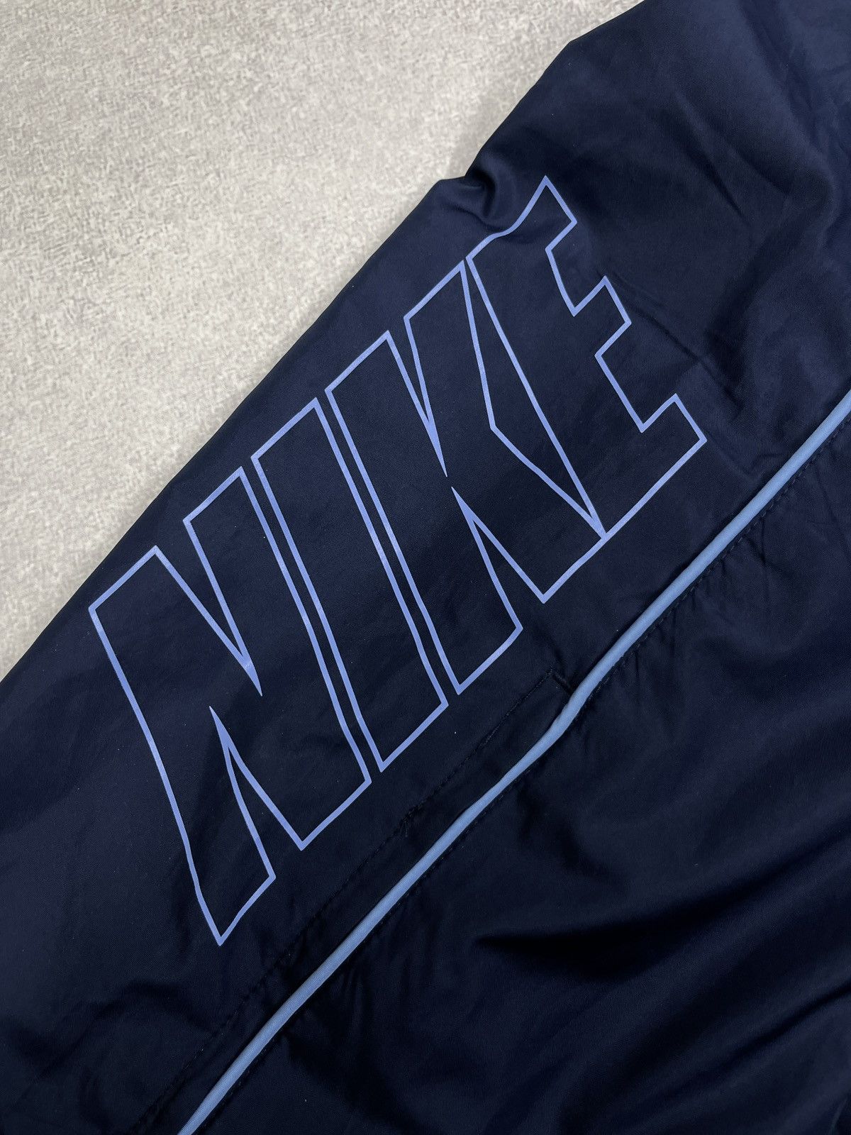 Nike Vintage Nike Nylon Sweatpants Navy Drill Y2K ACG TECH Size S Size US 30 / EU 46 - 8 Thumbnail