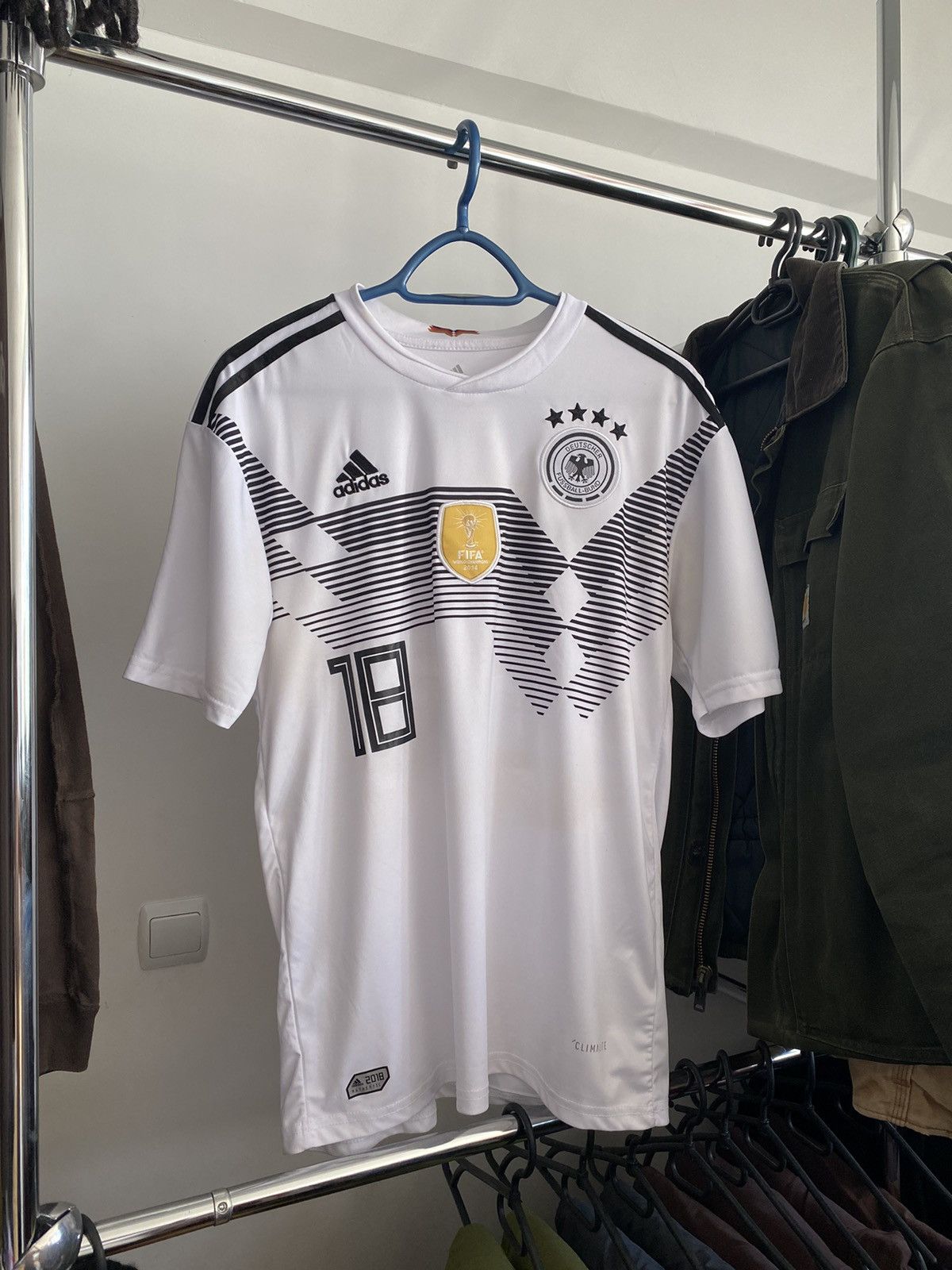 Adidas × Vintage Adidas Soccer Jersey Germany Kimmich #18 T-shirt Size US M / EU 48-50 / 2 - 1 Thumbnail