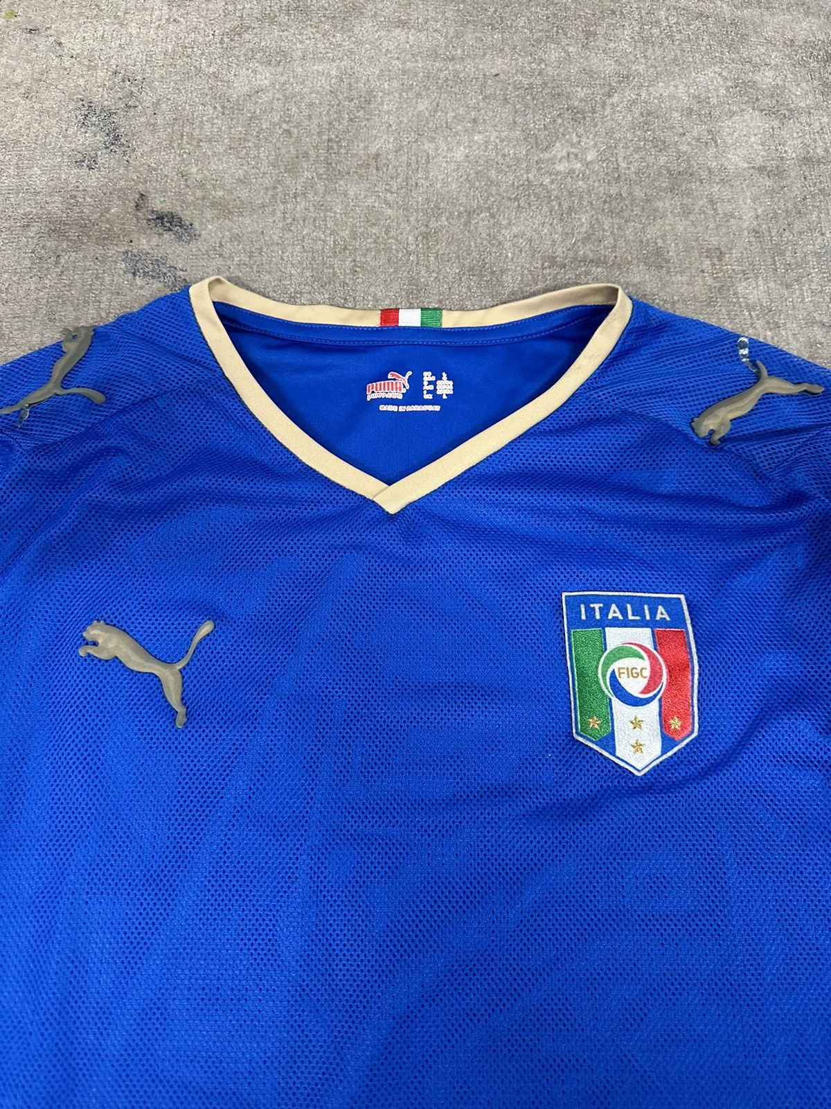 Puma × Vintage Puma 2018 Italy Home Soccer Jersey Kit Maglia World Cup Size US L / EU 52-54 / 3 - 4 Thumbnail