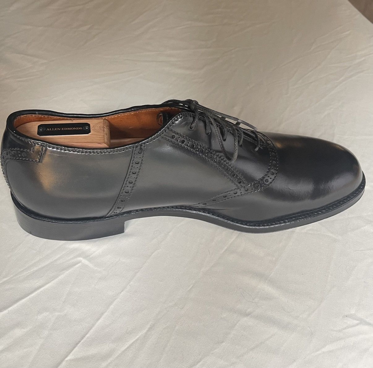 Alden Alden Saddle Oxfords - final price drop Size US 10 / EU 43 - 7 Thumbnail