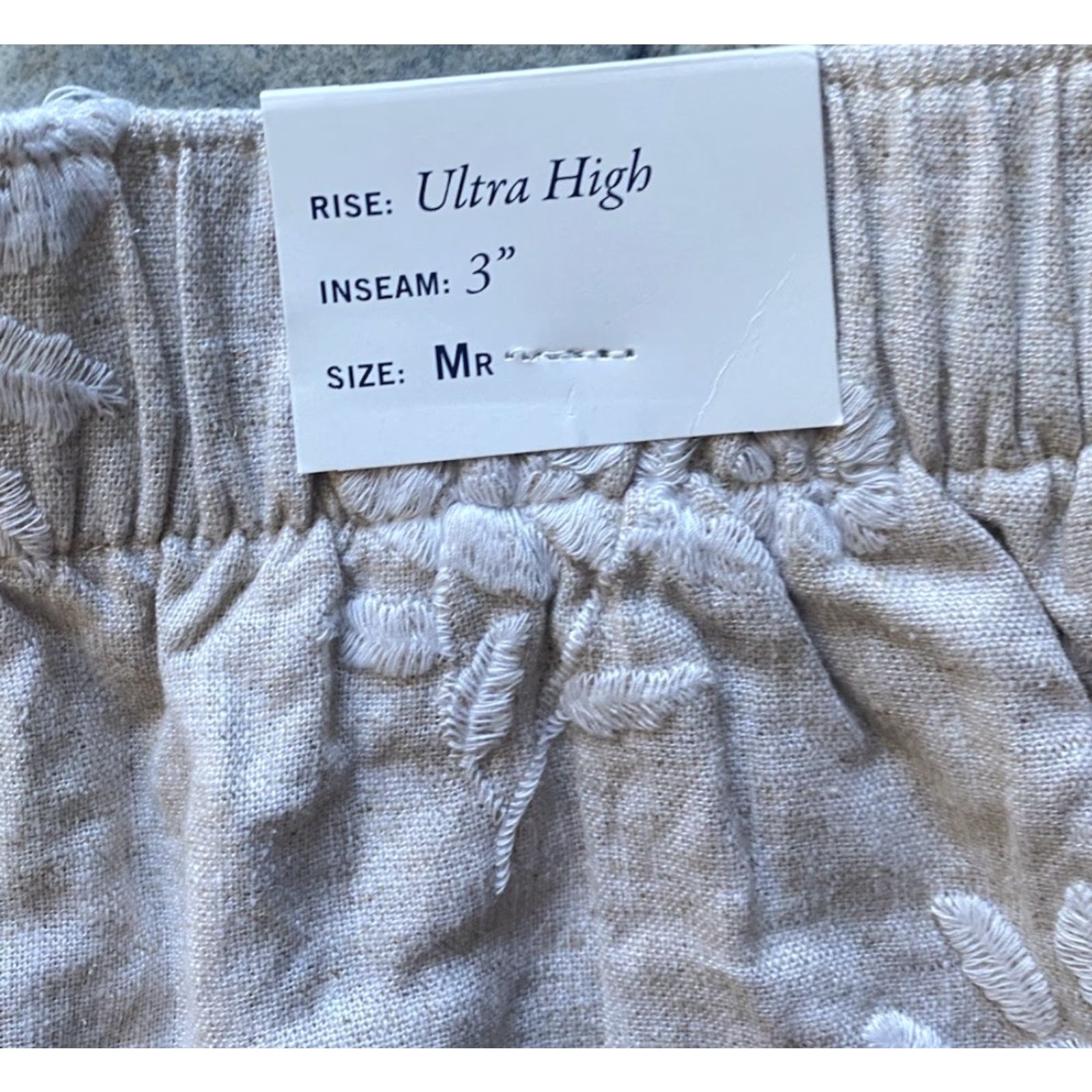 Abercrombie & Fitch Abercrombie & Fitch Ultra High Rise Shorts Women M Floral Embroidery Multicolor Size 32" / US 10 / IT 46 - 4 Thumbnail