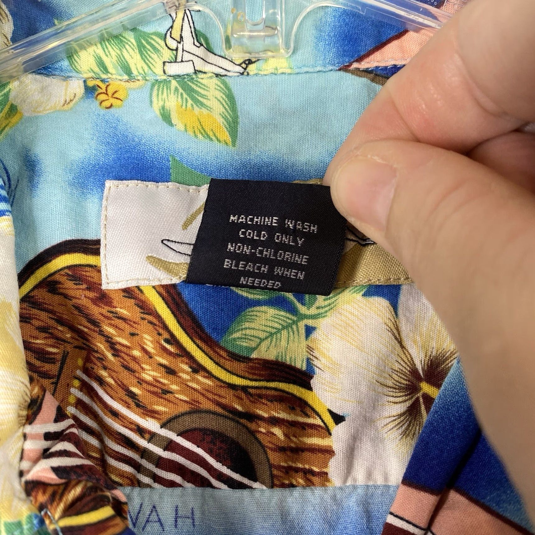 Vintage VINTAGE High Surf Mens Shirt XL Hawaiian Floral Button-Up Short Sleeve Aloha Ukulele Size US XL / EU 56 / 4 - 7 Thumbnail