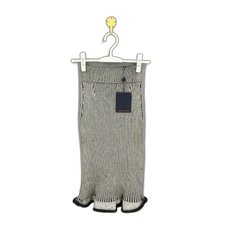 Louis Vuitton Louis Vuitton Knit Flared Hem Long Skirt Size 24" / US 00 / IT 34 - 1 Thumbnail