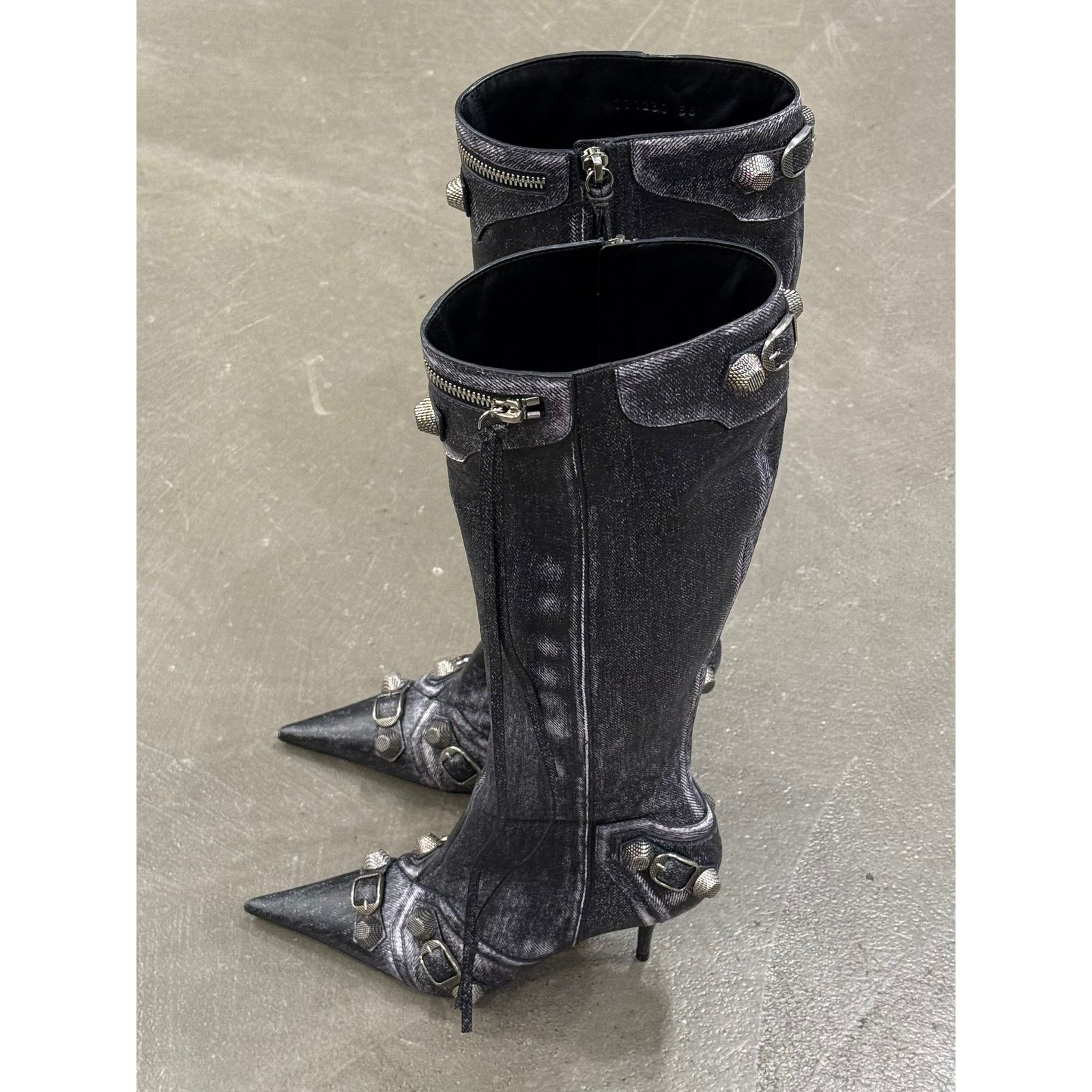 Balenciaga Balenciaga heeled city boots - new Size US 6 / IT 36 - 10 Thumbnail