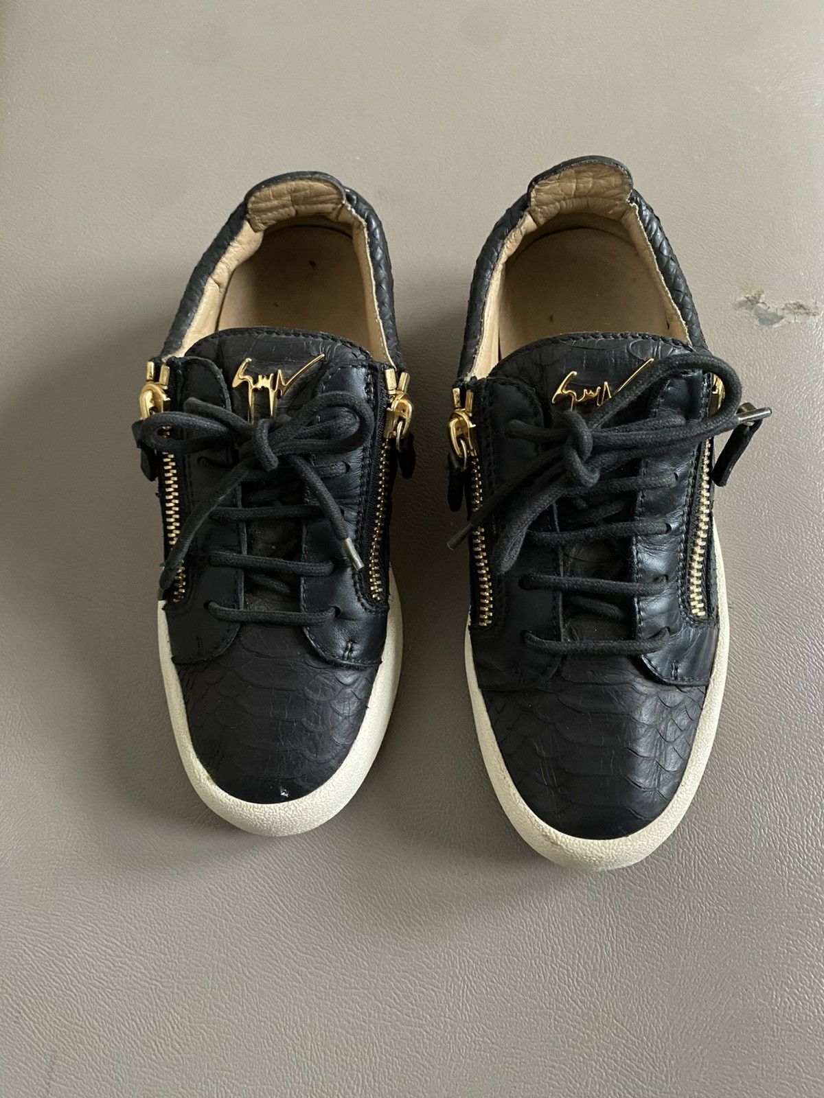 Giuseppe Zanotti Giuseppe zanotti black python embossed leather may london Size US 7 / IT 37 - 2 Thumbnail