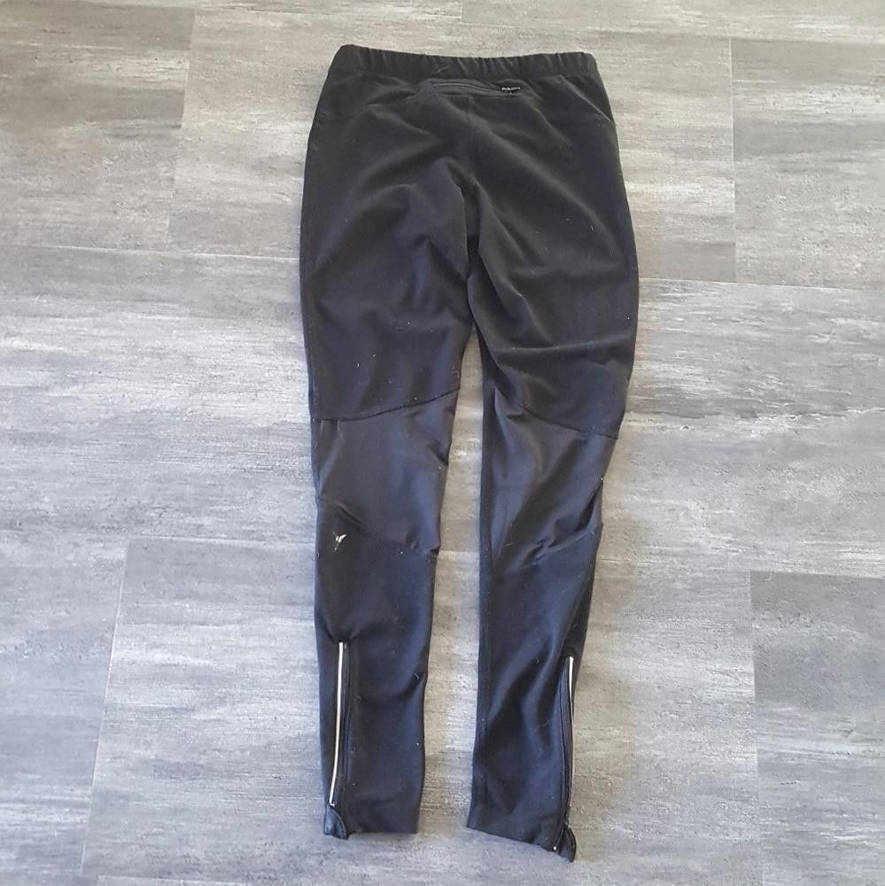 Old Navy Black Bottom Zippered Athletic Legging Size 28" / US 6 / IT 42 - 2 Thumbnail
