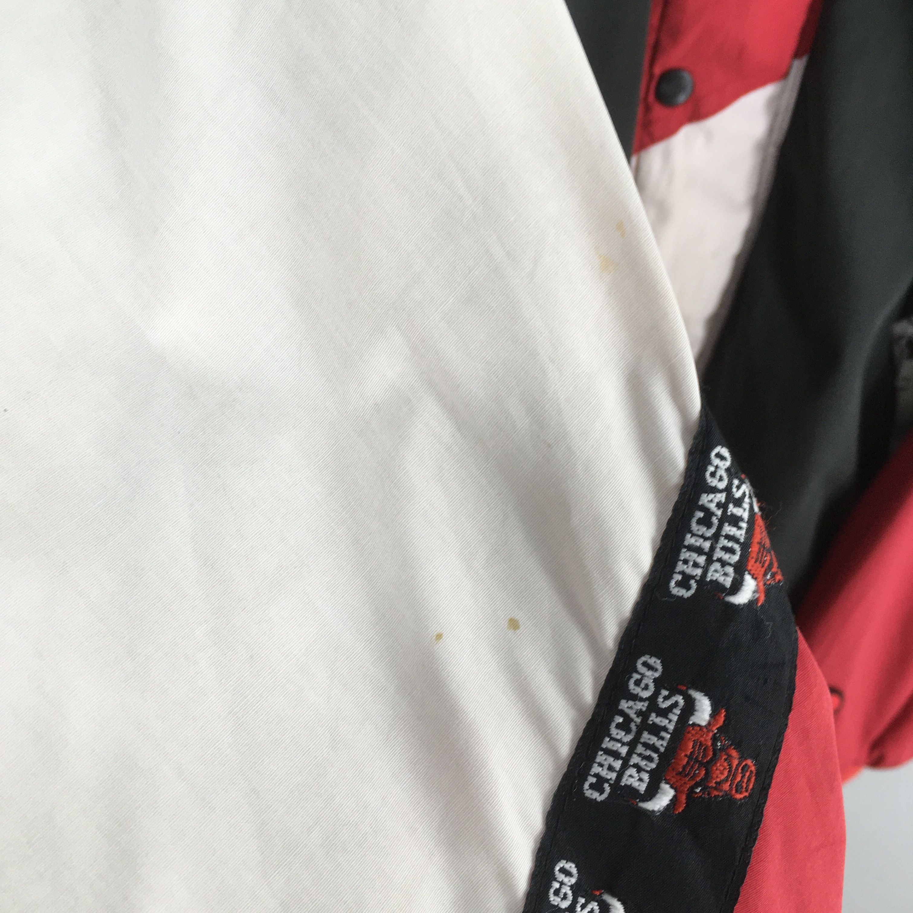 NBA Vintage Chicago Bulls Pro Player Varsity Jacket M Size US M / EU 48-50 / 2 - 5 Thumbnail