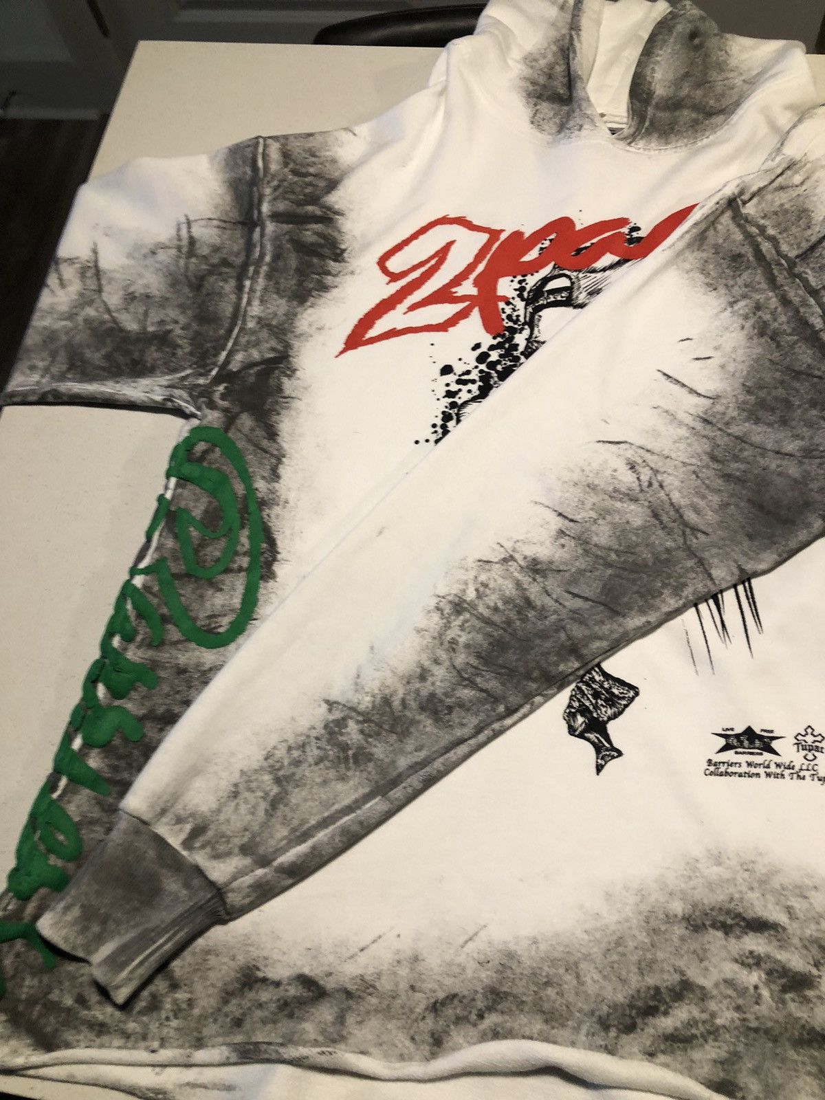Barriers Barriers Tupac Size XXL Complex Con Exclusive Size US XXL / EU 58 / 5 - 2 Thumbnail