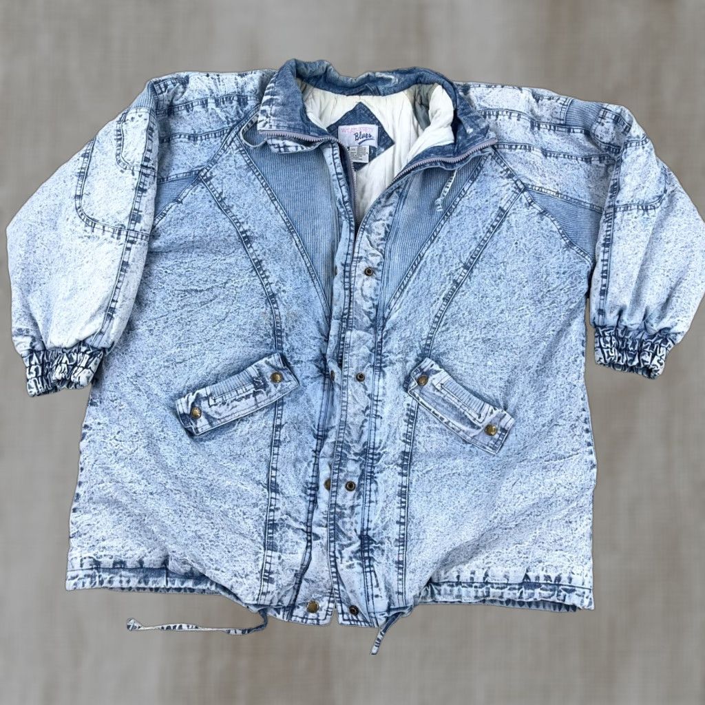 Denime VINTAGE Weathered Blues Denim Jacket Women 20W Casual Bomber Coat Fall Winter Spring Oversized Blue 80s 90s Size 3XL / US 20-22 - 1 Thumbnail