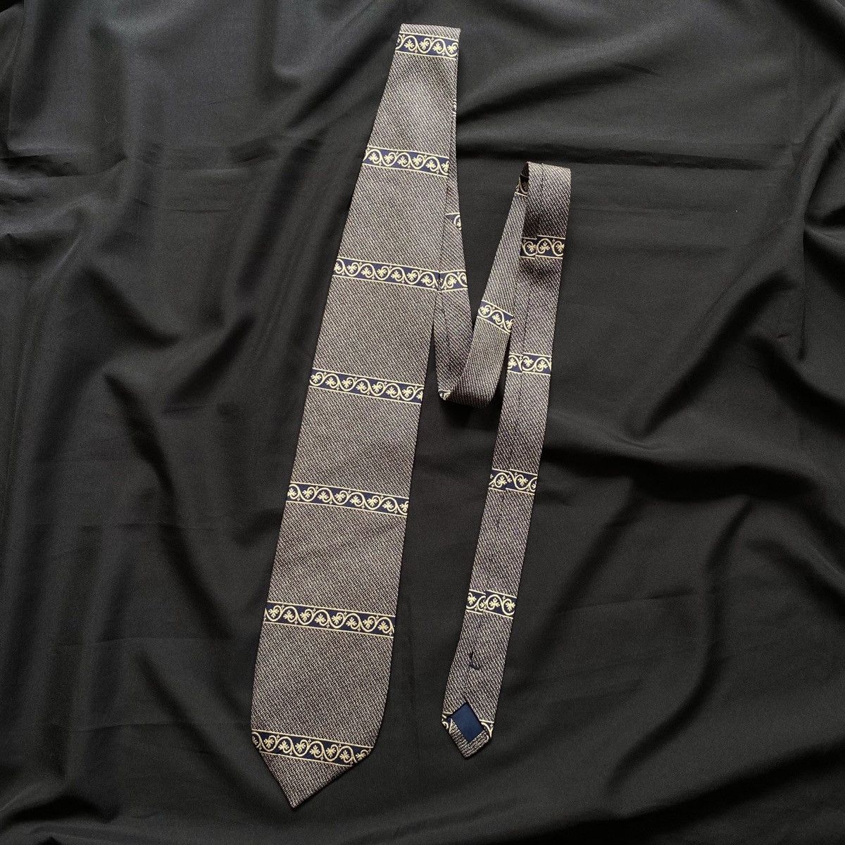 Balenciaga Vintage Balenciaga Tie Size ONE SIZE - 2 Thumbnail
