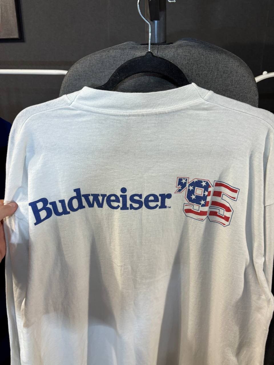 Budweiser 90’s Budweiser vintage long sleeve Size:XL Size US XL / EU 56 / 4 - 5 Thumbnail
